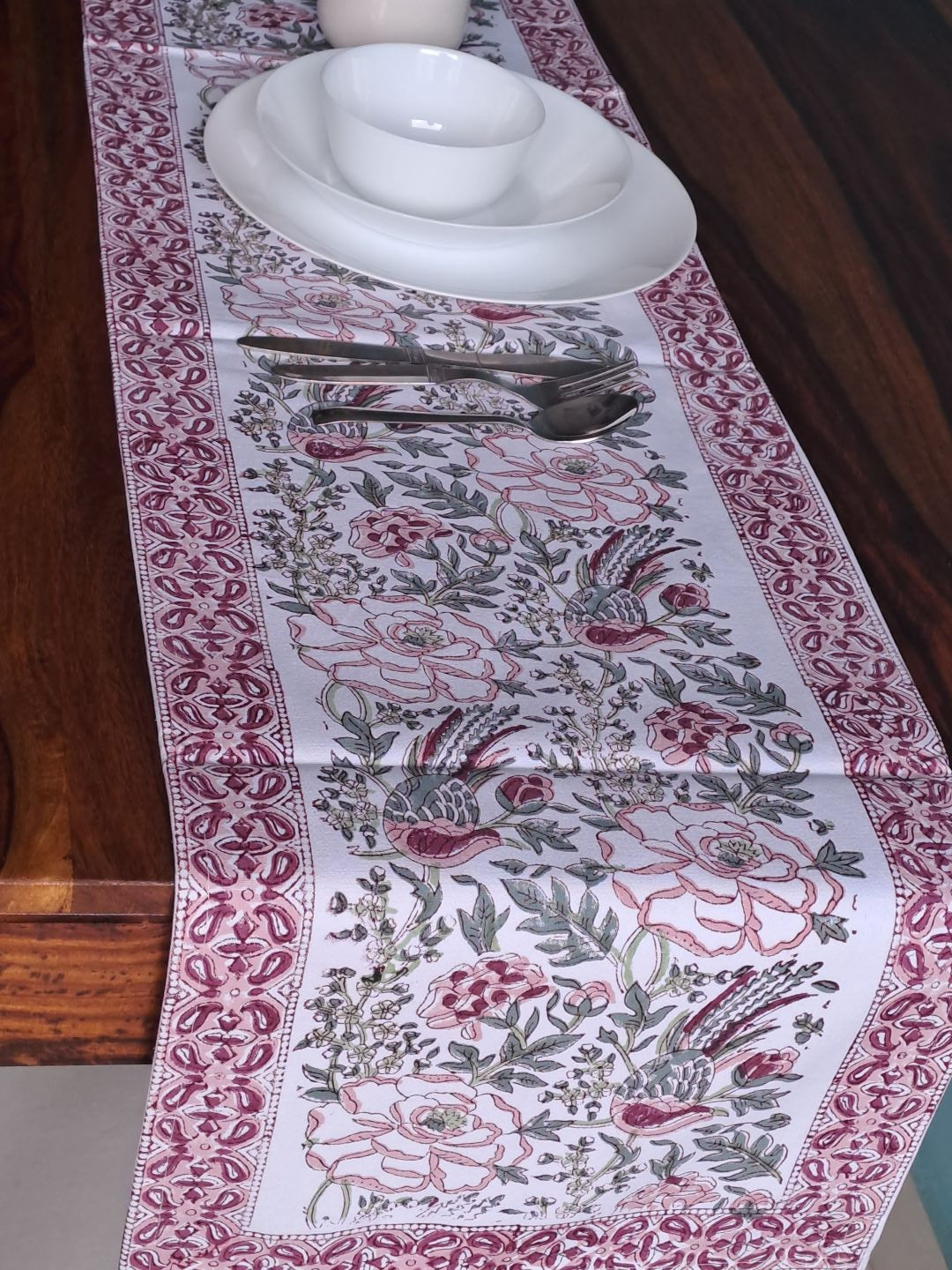HANDBLOCK PRINT TABLE RUNNER