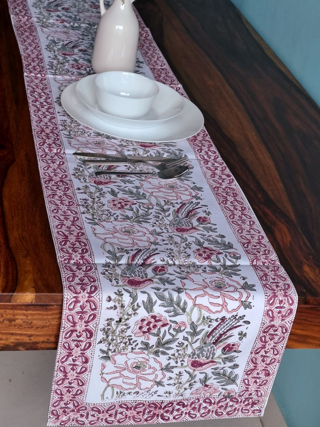 HANDBLOCK PRINT TABLE RUNNER