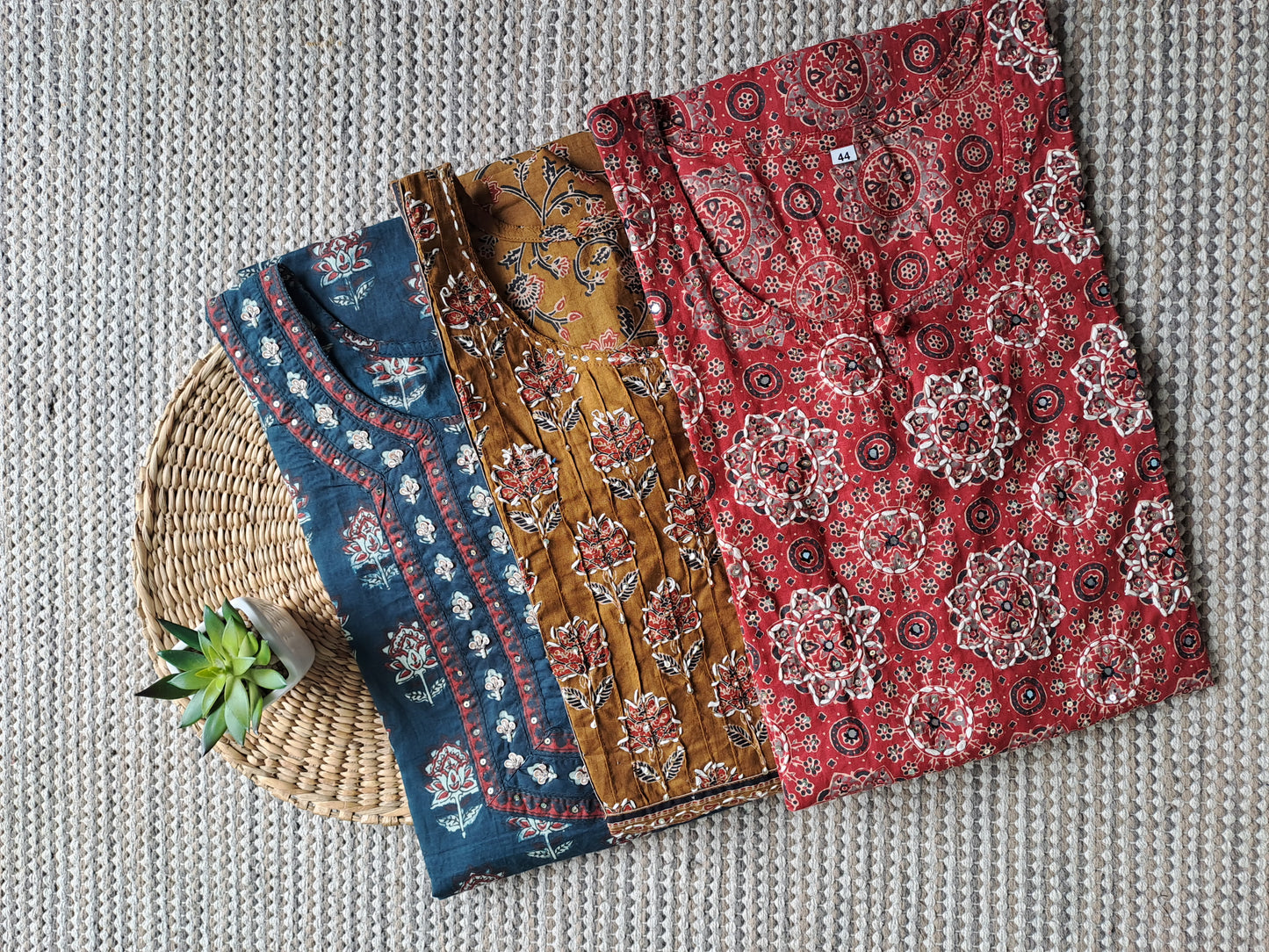 COTTON FORAL PRINT KURTI