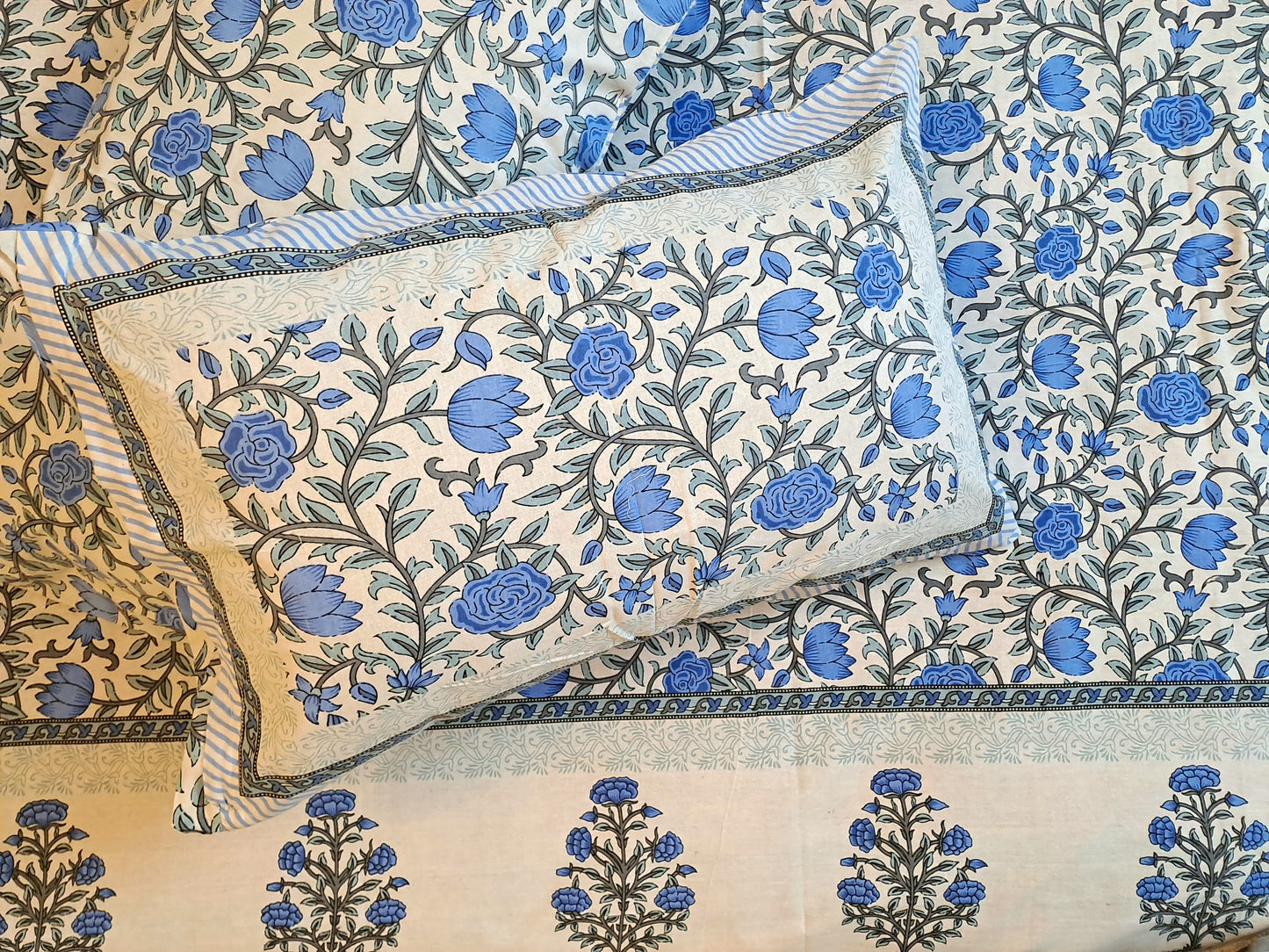 PRINTED DOUBLE BEDSHEET