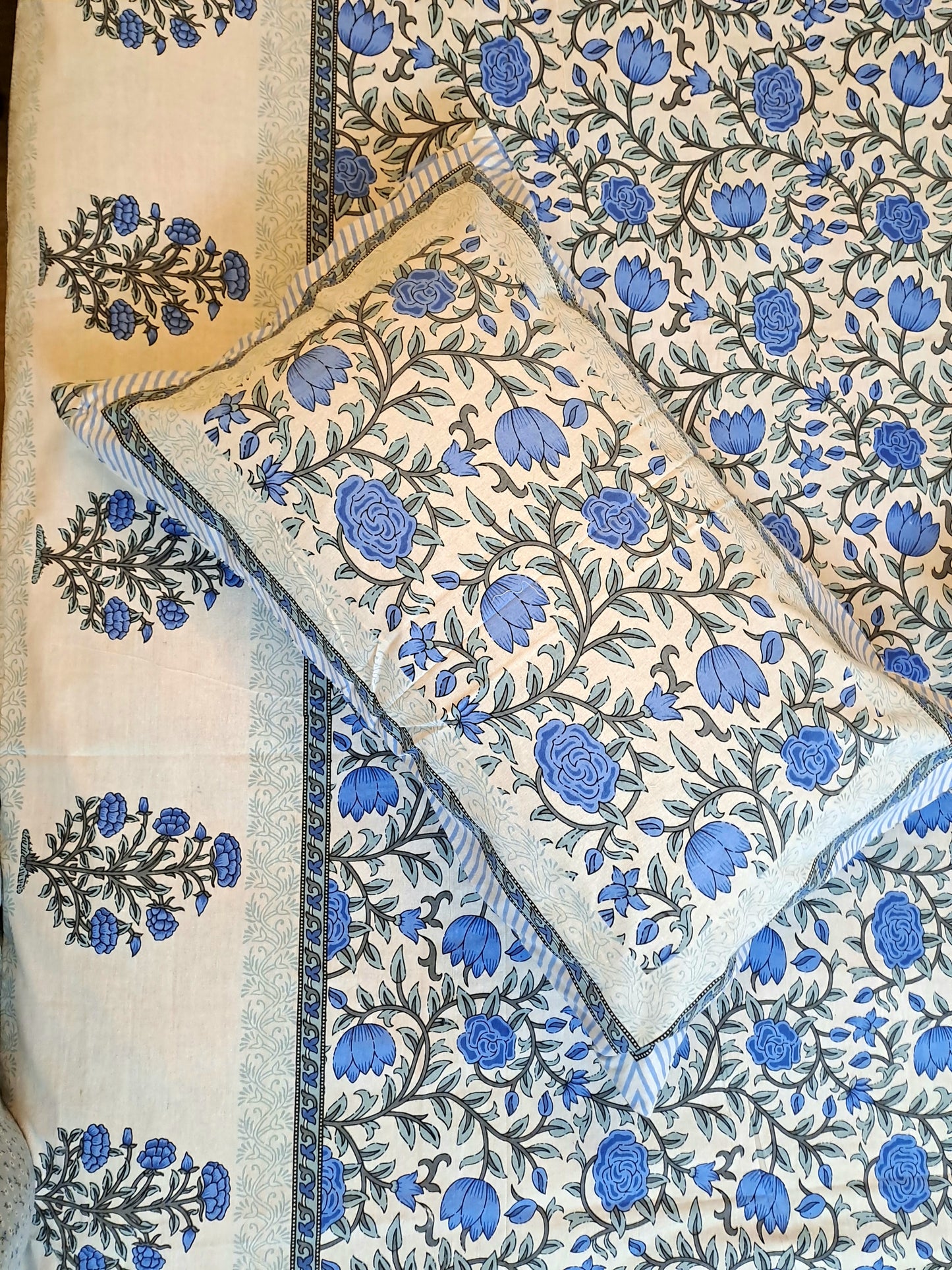 PRINTED DOUBLE BEDSHEET