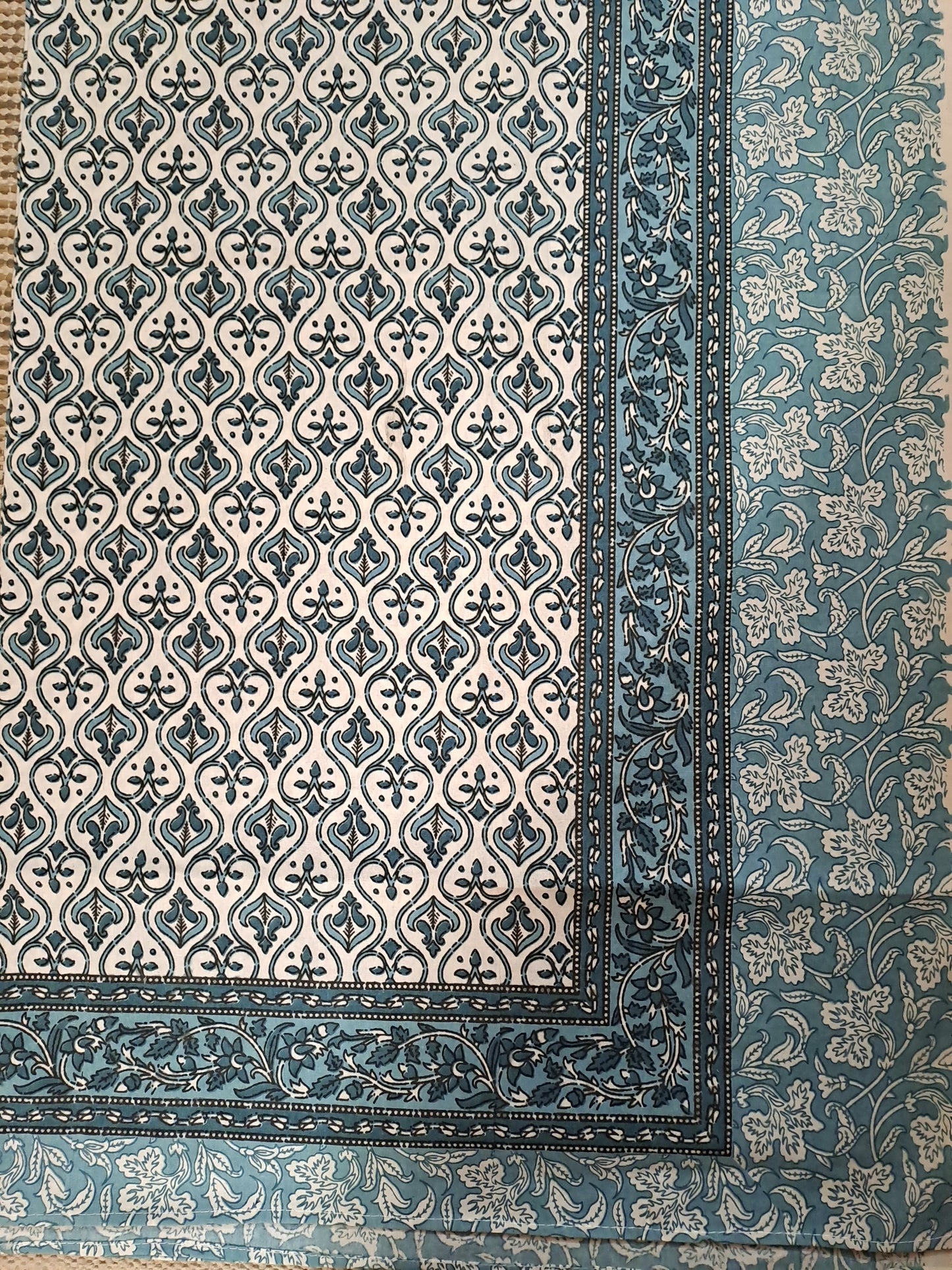PRINTED KING SIZE BEDSHEET