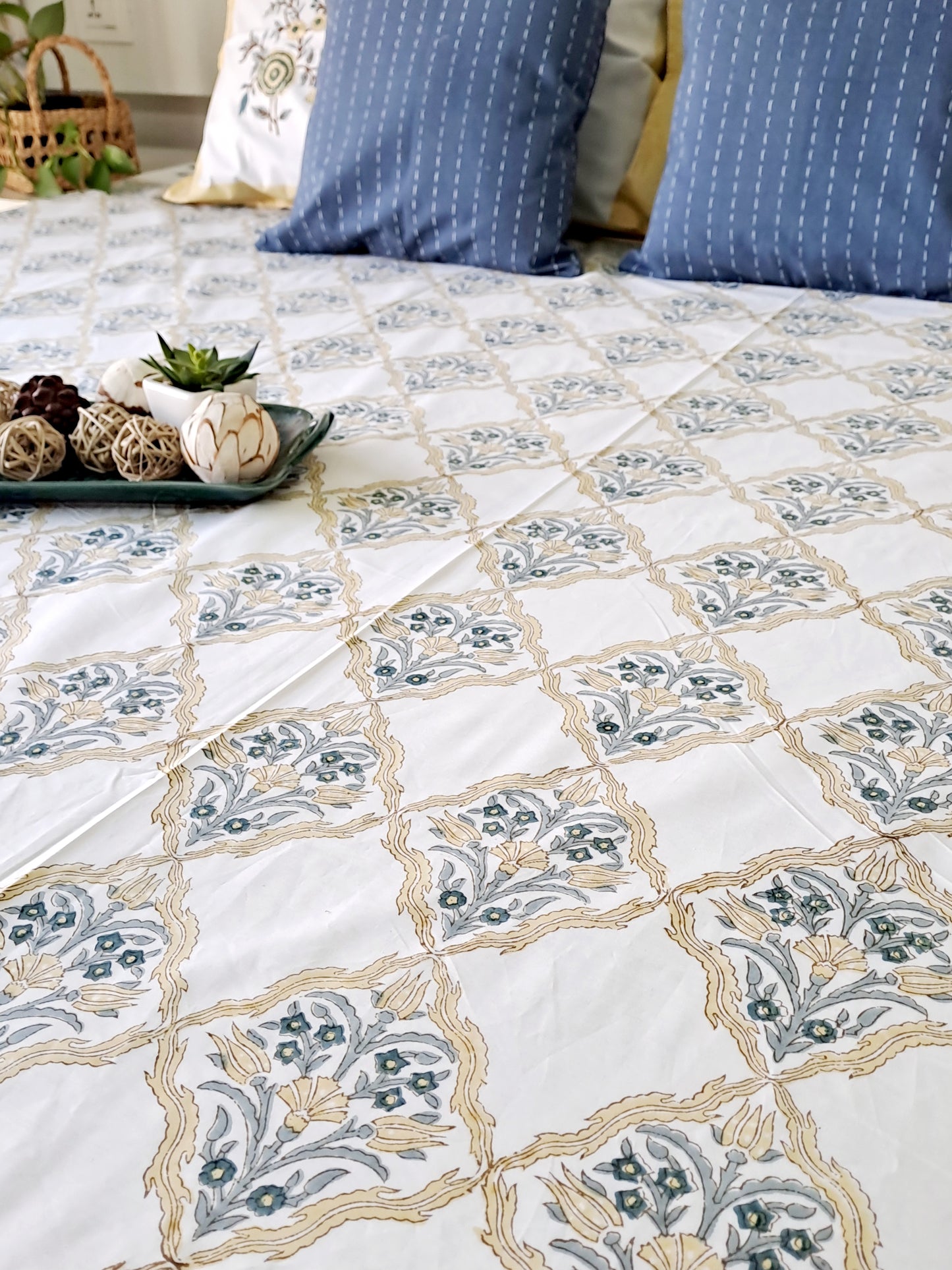 HANDBLOCK PRINT BEDSHEET