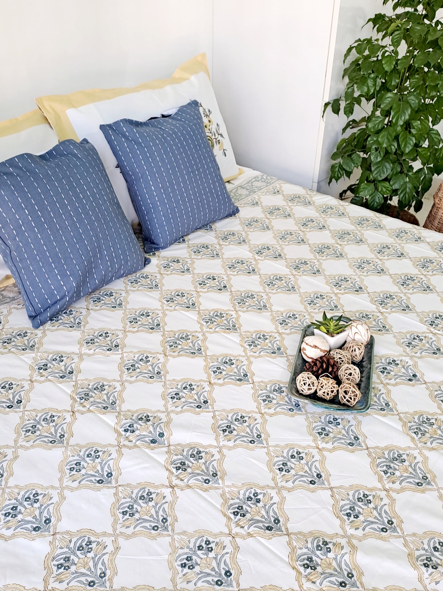 HANDBLOCK PRINT BEDSHEET