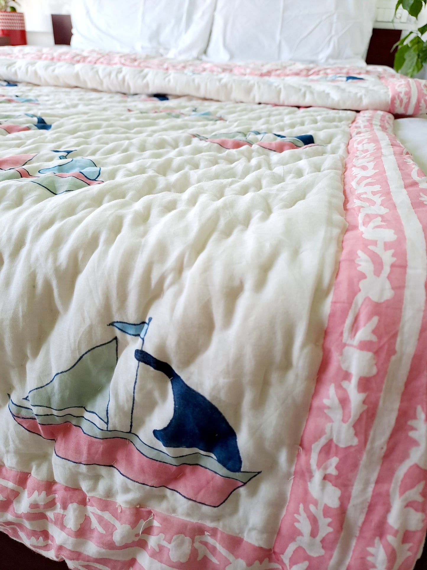 HANDBLOCK PRINTED REVERSIBLE COTTON KIDS (SINGLE) QUILT