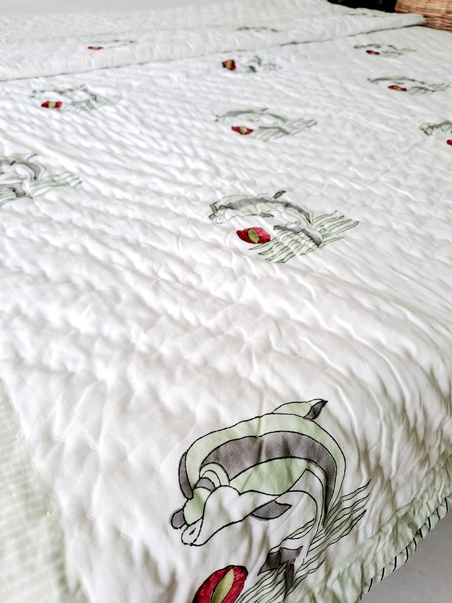 HANDBLOCK PRINTED REVERSIBLE COTTON KIDS (SINGLE) QUILT