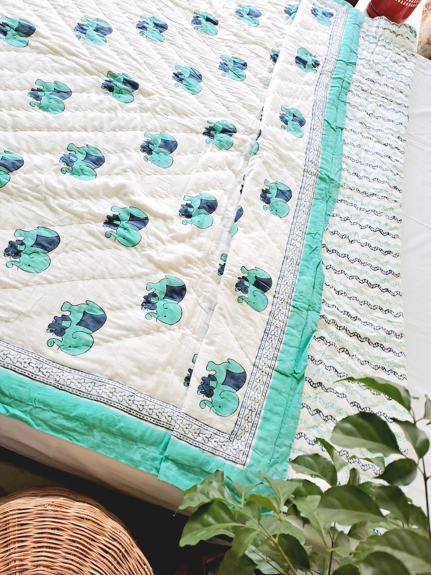 HANDBLOCK PRINTED REVERSIBLE COTTON KIDS (SINGLE) QUILT