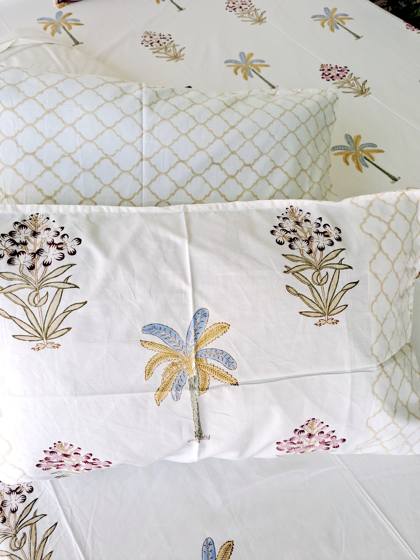 HAND BLOCK PRINT DOUBLE BEDSHEET AND QUILT BEDDING SET