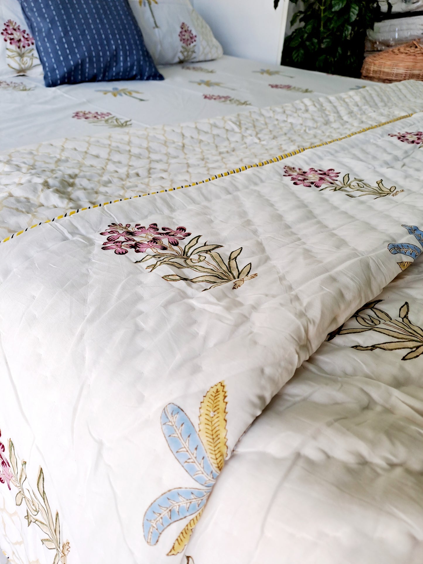 HAND BLOCK PRINT DOUBLE QUILT