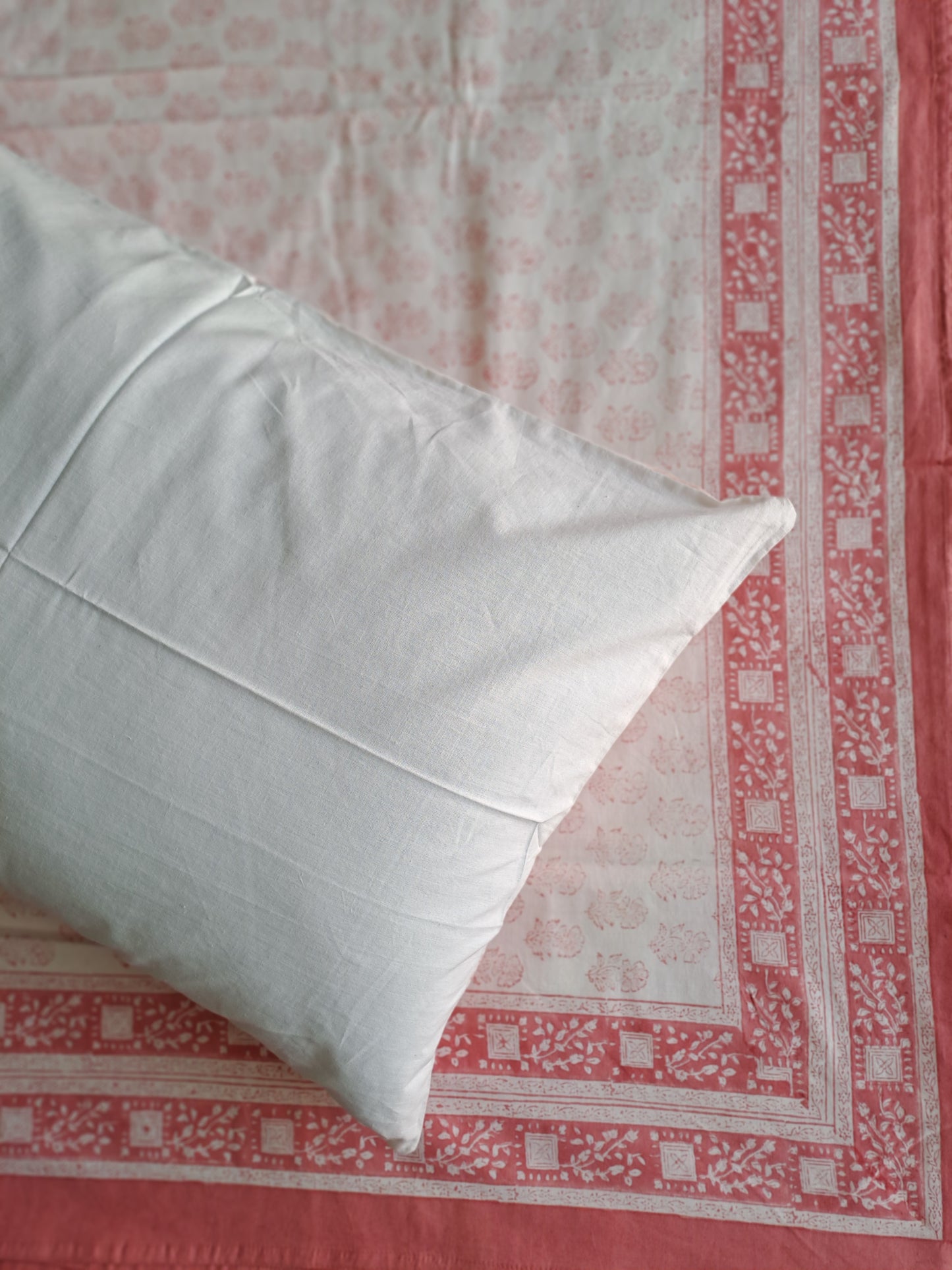 HAND BLOCK PRINT DOUBLE BEDSHEET AND QUILT BEDDING SET