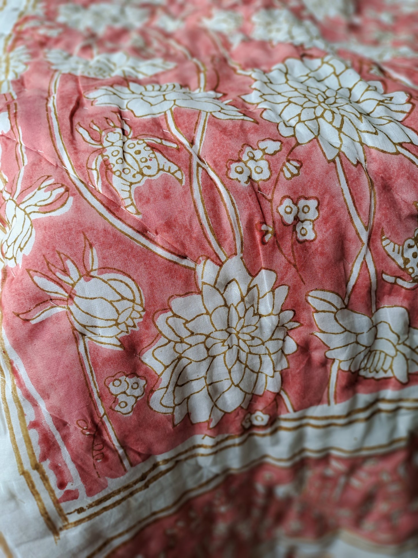 HAND BLOCK PRINT DOUBLE BEDSHEET AND QUILT BEDDING SET