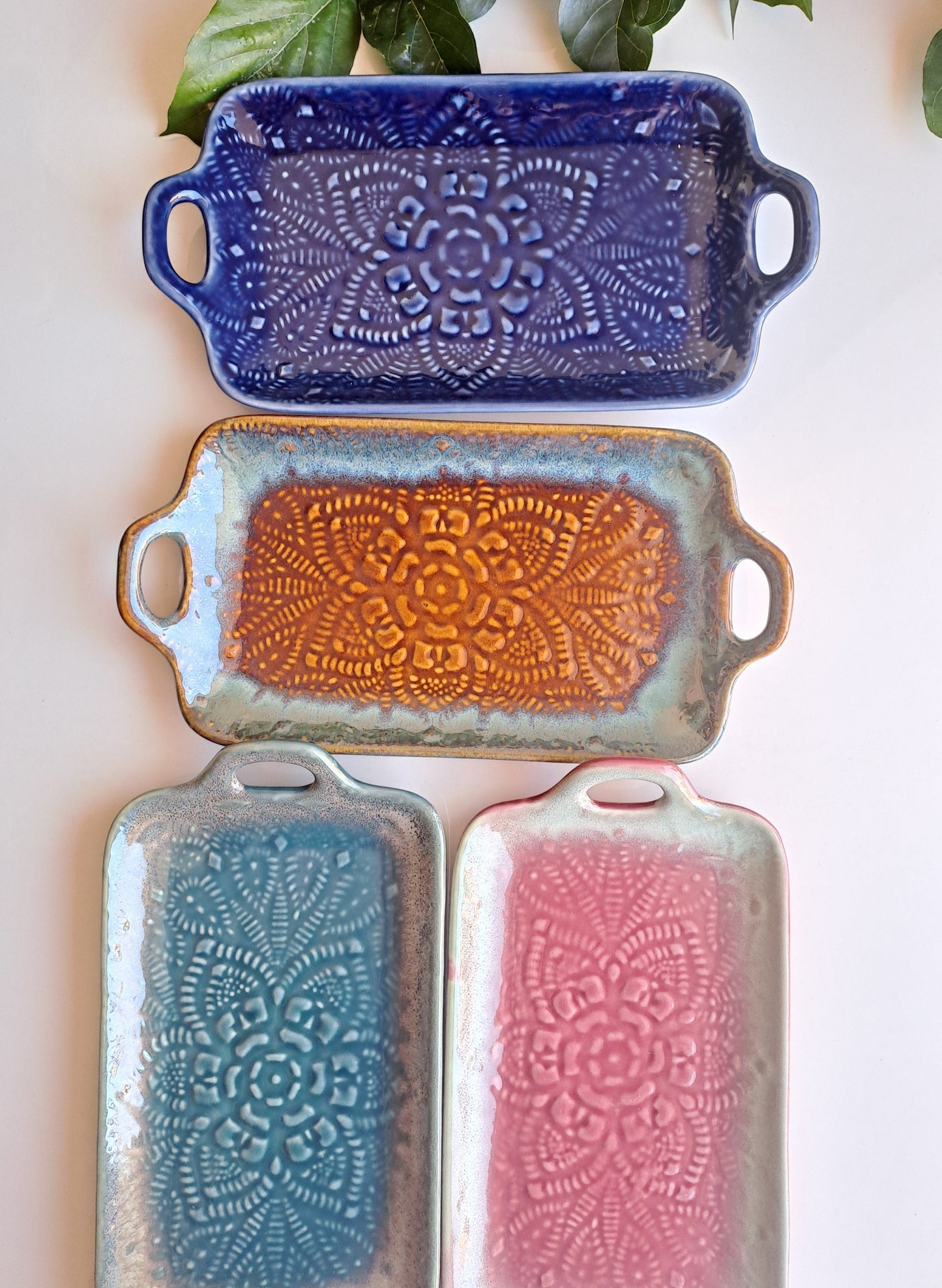 CERAMIC MAROON PLATTER