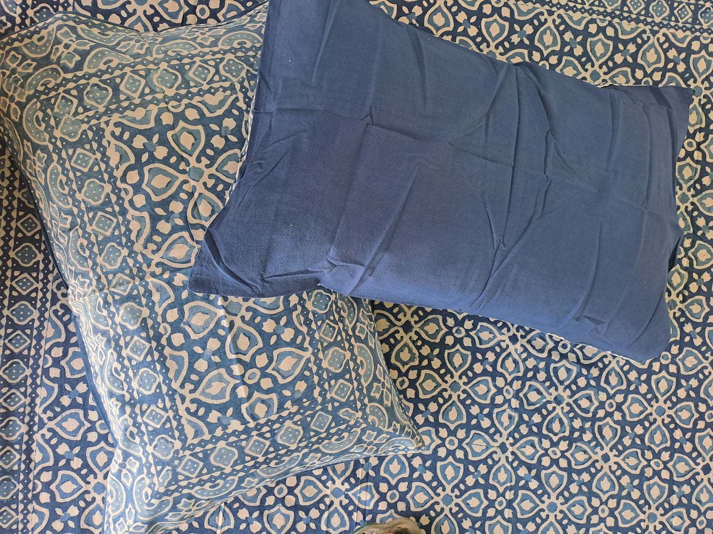 HANDBLOCK PRINT KING SIZE BEDSHEET