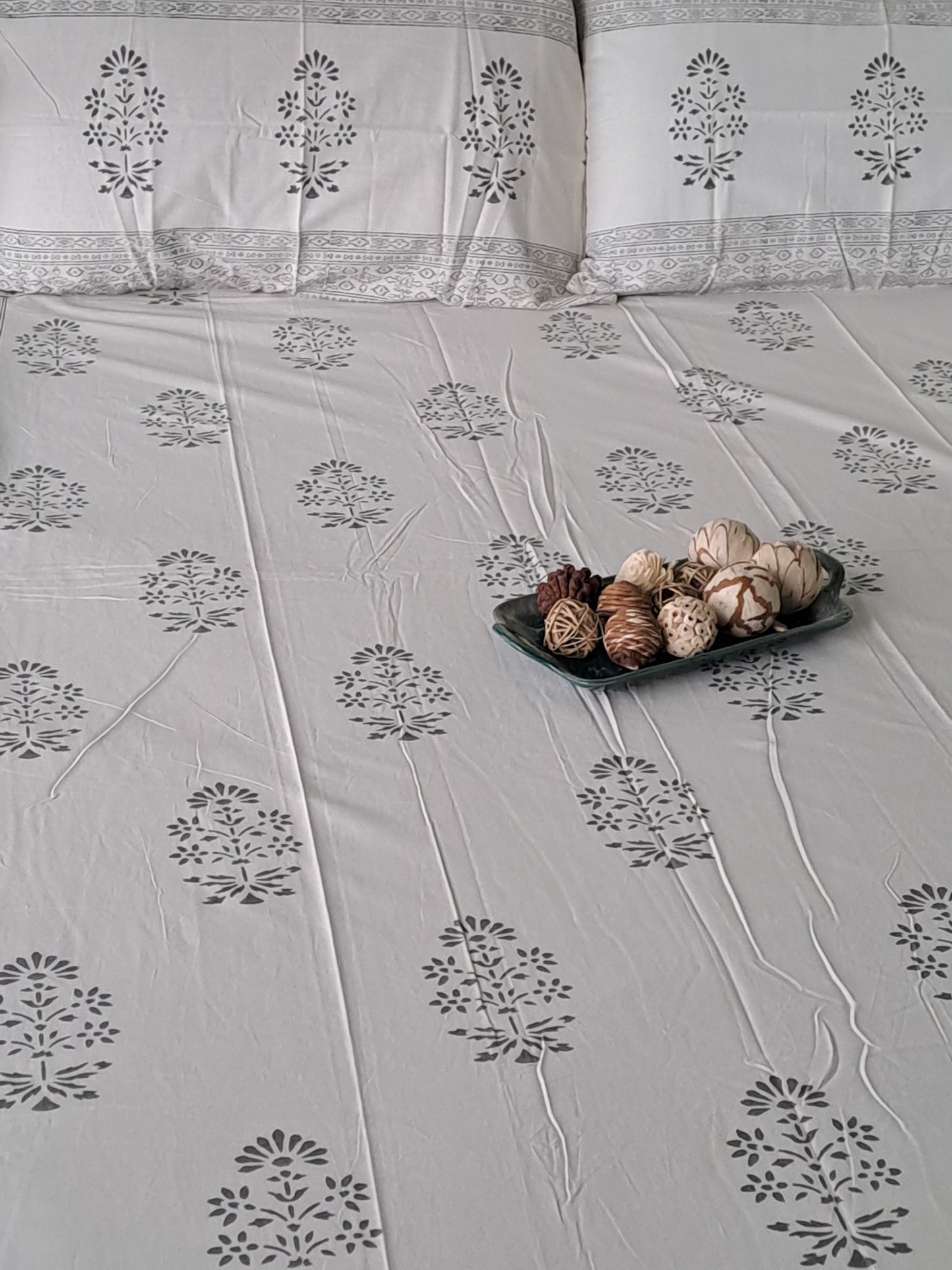HANDBLOCK PRINT KING SIZE BEDSHEET