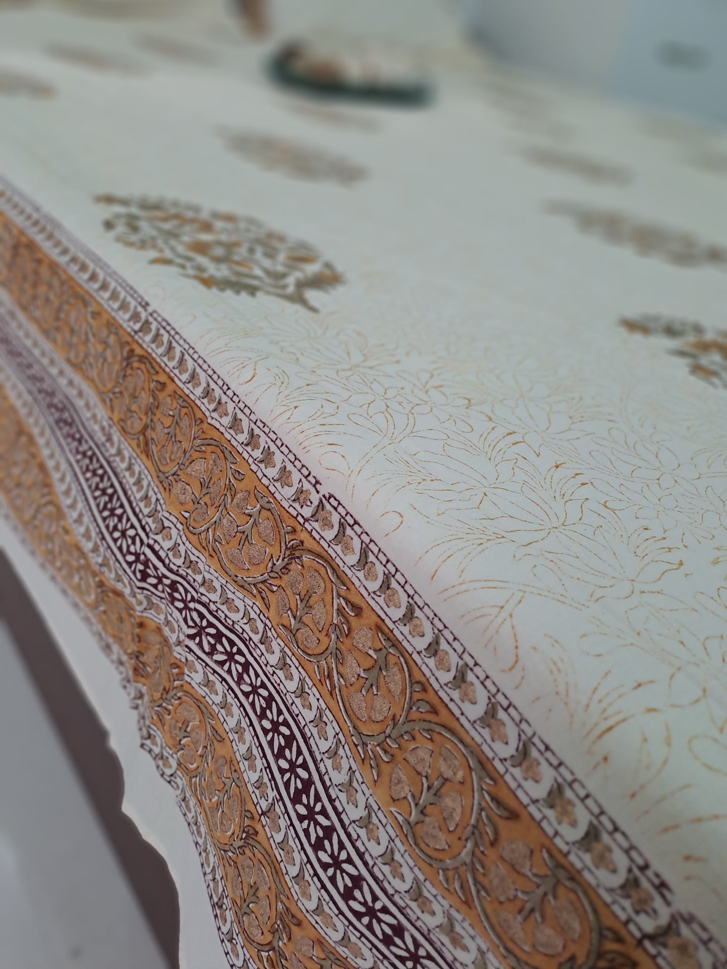 HANDBLOCK PRINT KING SIZE BEDSHEET
