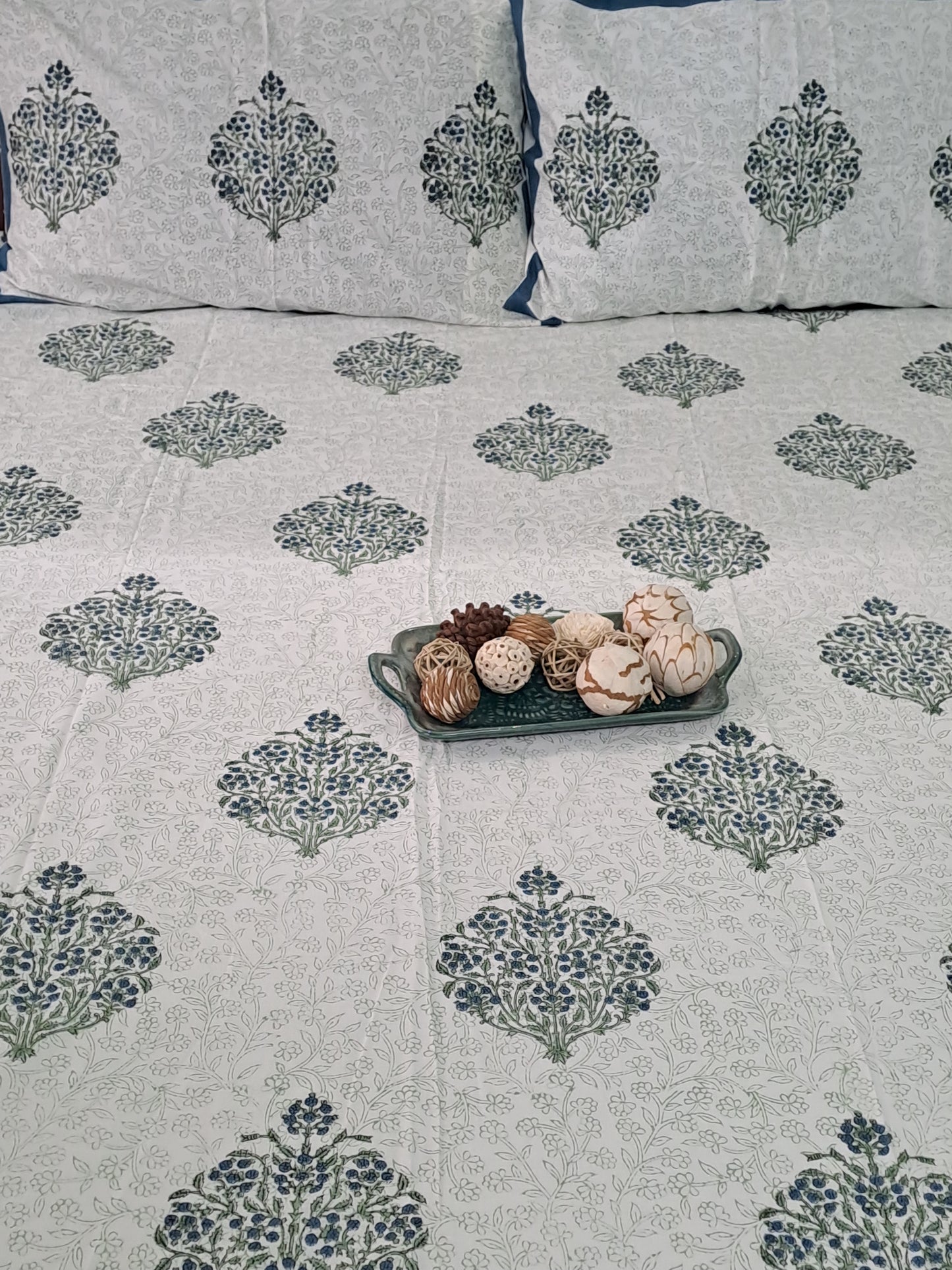 HANDBLOCK PRINT KING SIZE BEDSHEET