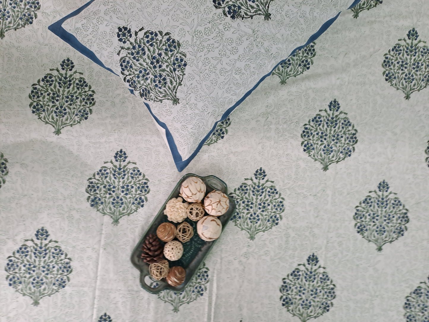 HANDBLOCK PRINT KING SIZE BEDSHEET
