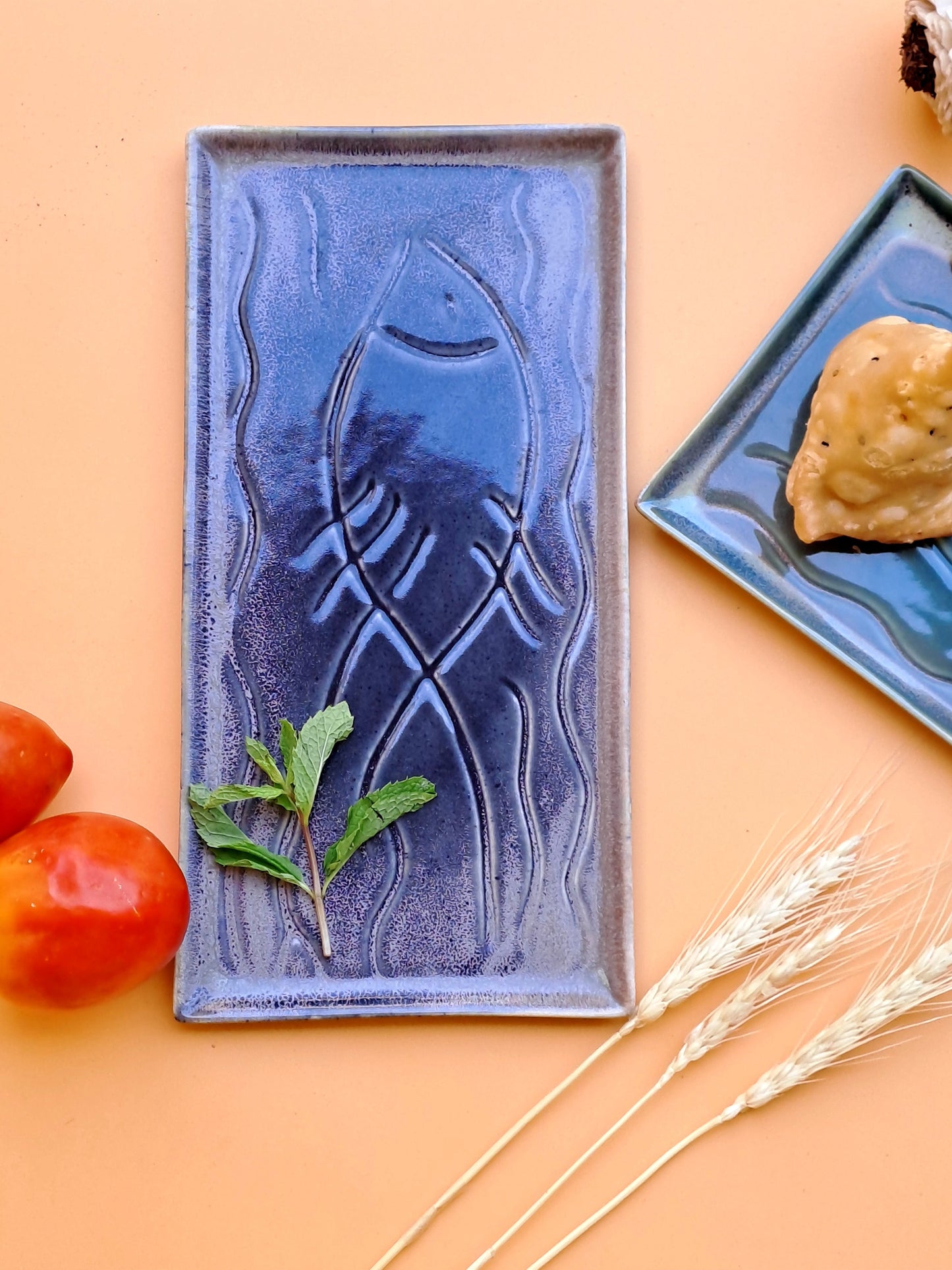 CERAMIC FISH ENGRAVED LIGHT BLUE PLATTER