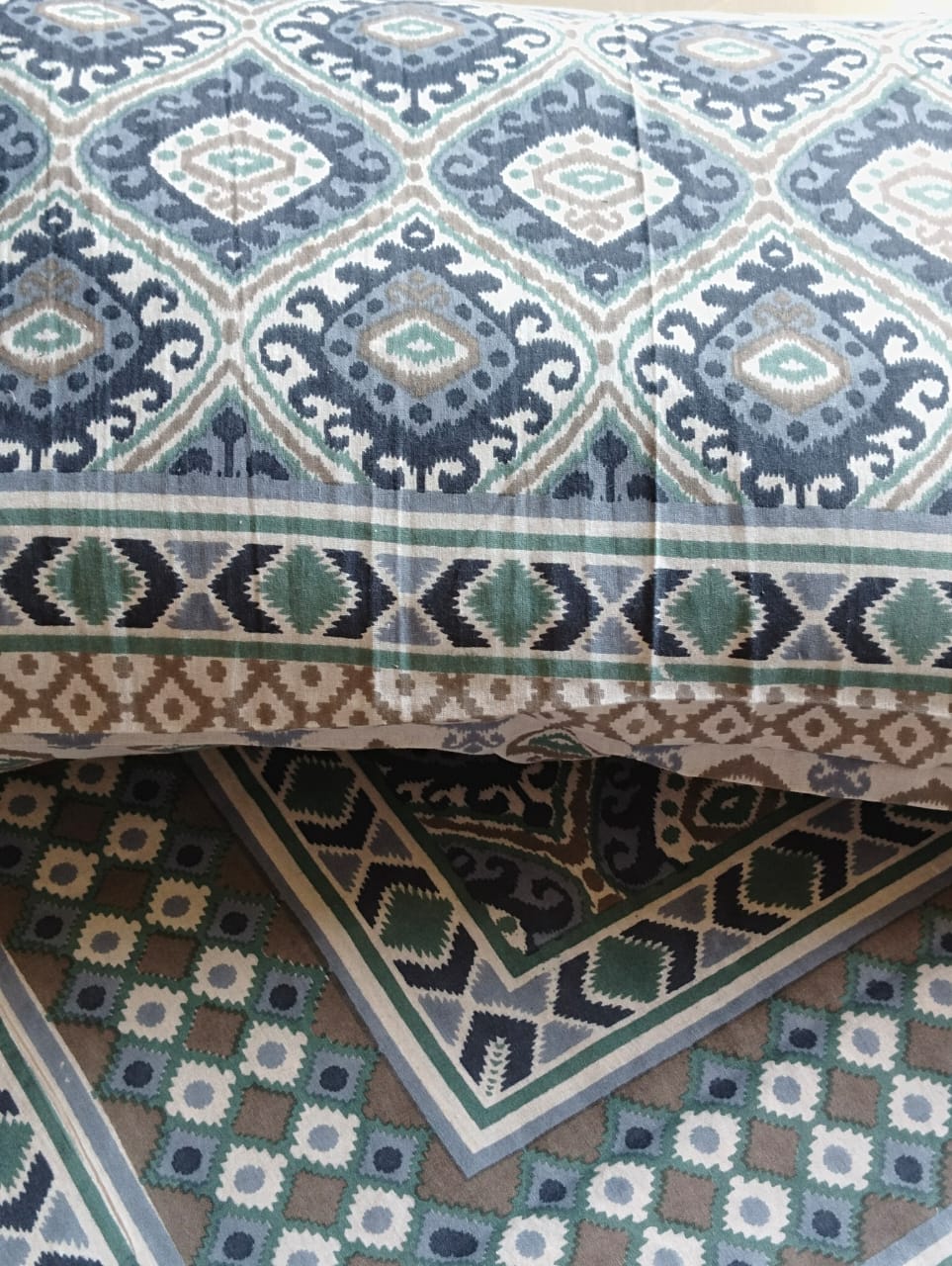 PRINTED DOUBLE BEDSHEET