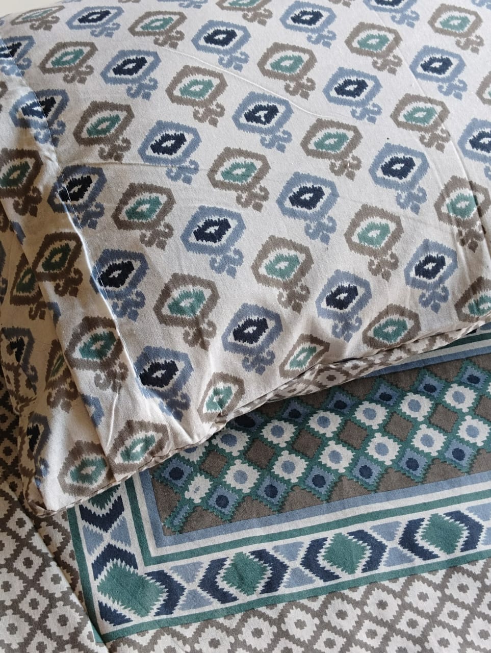 PRINTED DOUBLE BEDSHEET