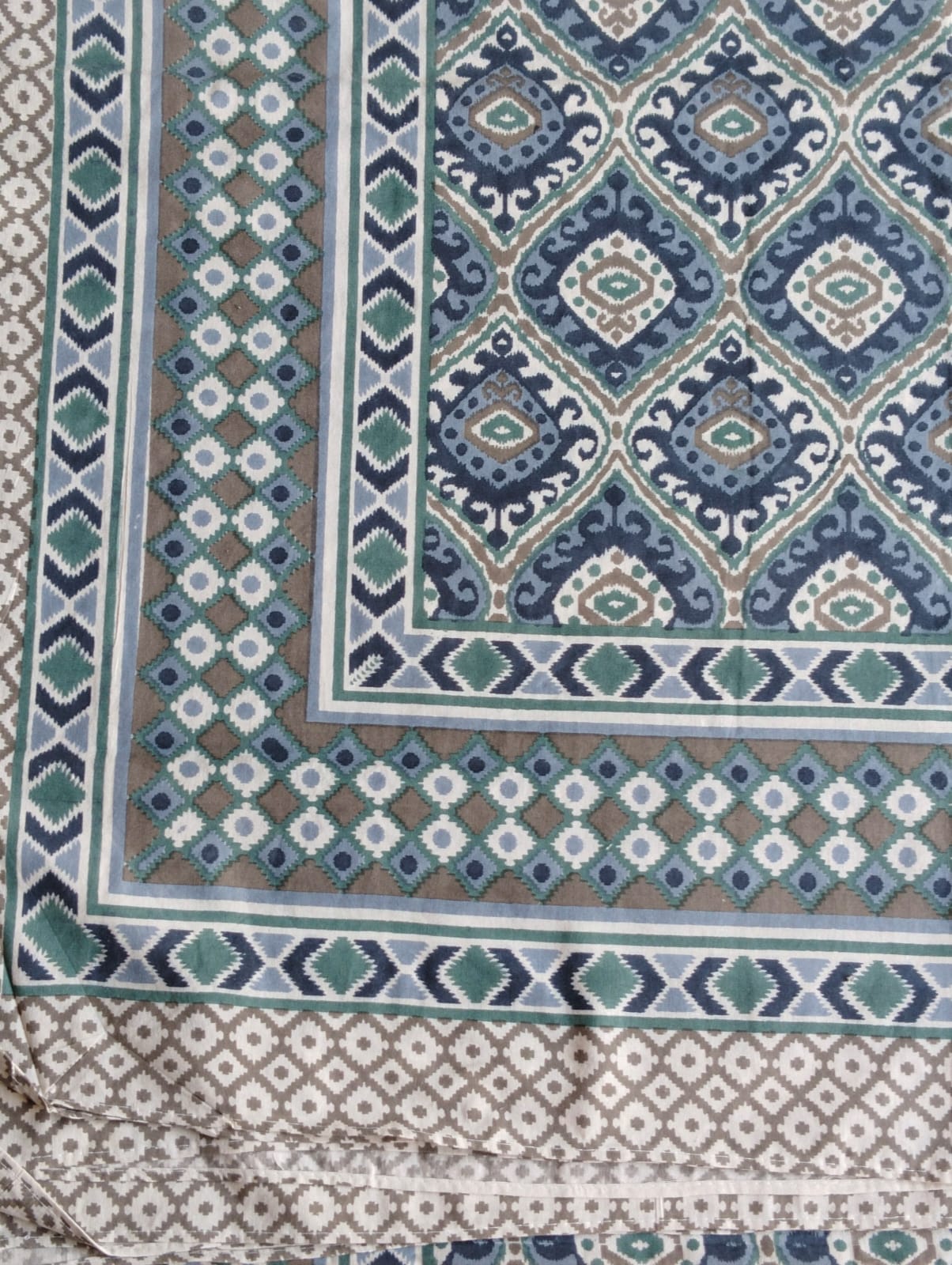 PRINTED DOUBLE BEDSHEET