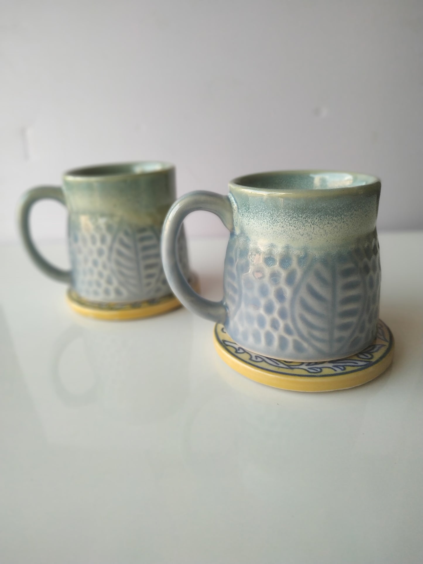 LEAFY BLUE COLOR CERAMIC MUG/CUP(SET OF 2)