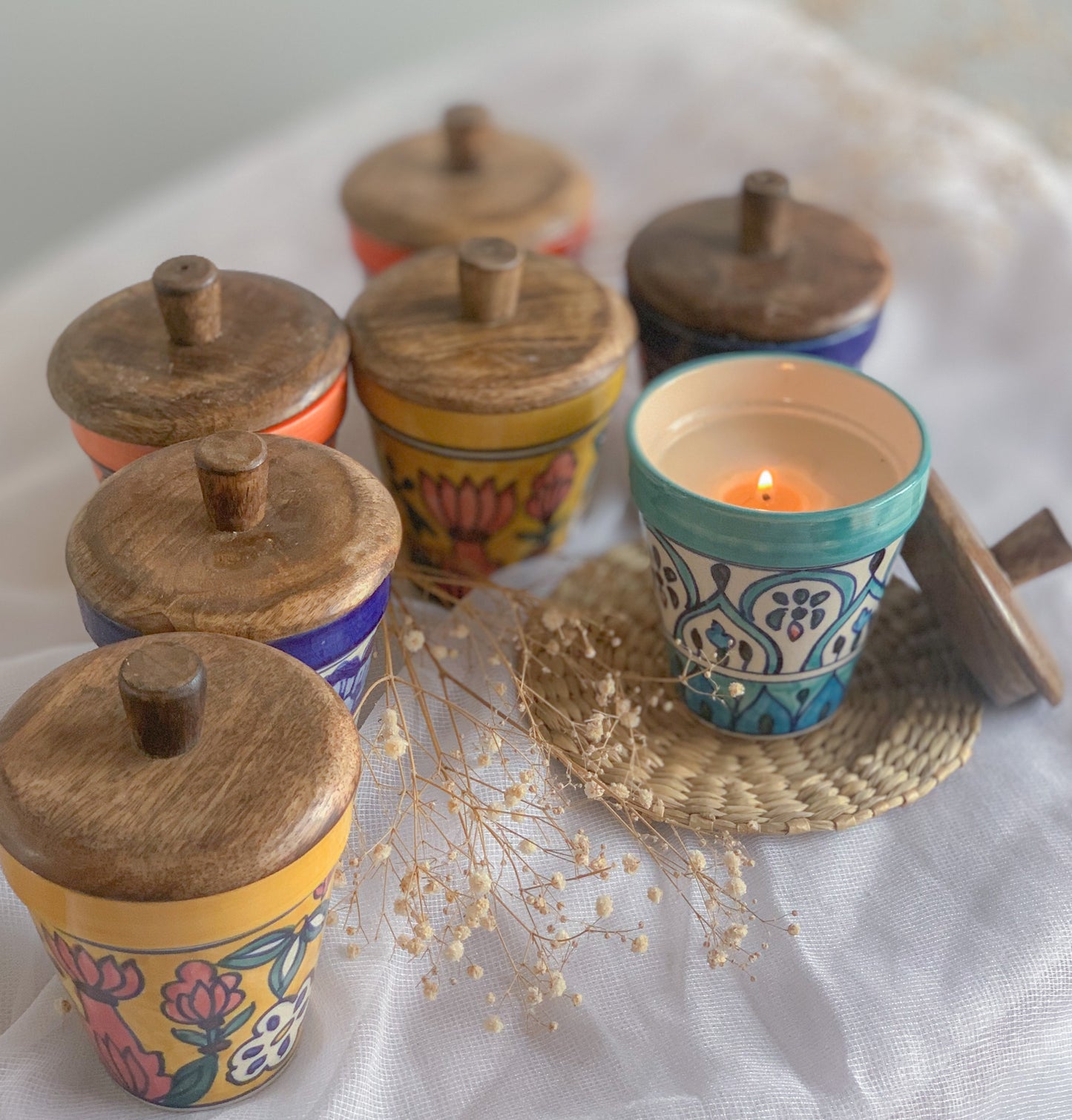 HANDPAINTED CERAMIC JAR SOYA WAX JAR CANDLE WITH WOODEN LID