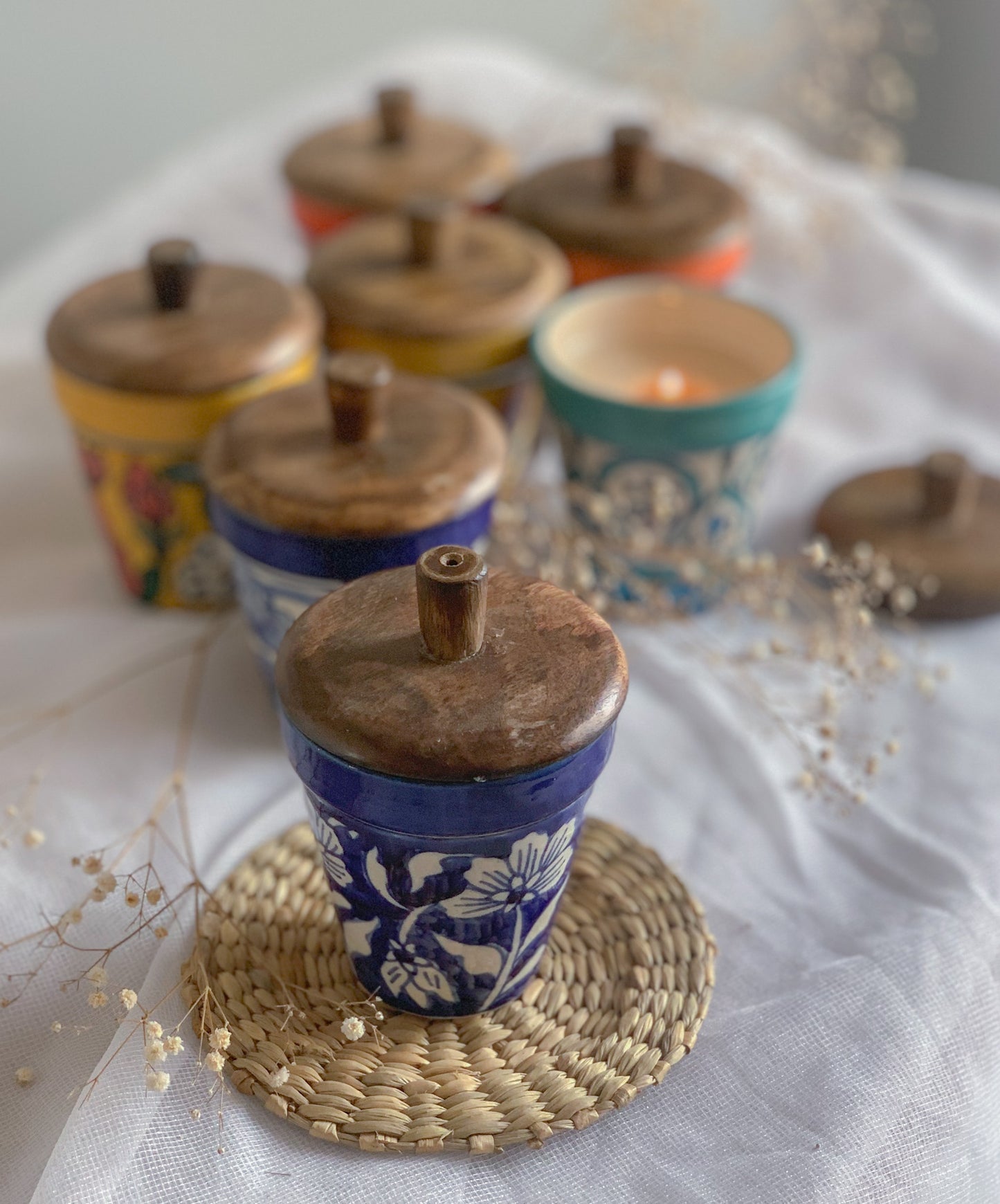 HANDPAINTED CERAMIC JAR SOYA WAX JAR CANDLE WITH WOODEN LID