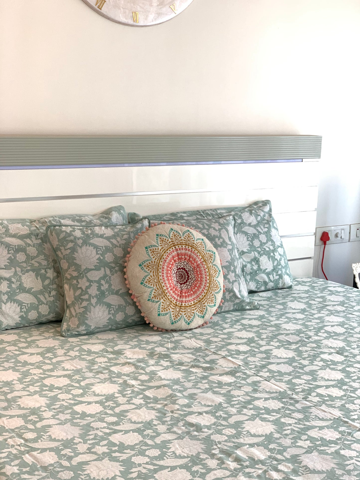 HAND BLOCK PRINT DOUBLE BEDSHEET AND QUILT BEDDING SET