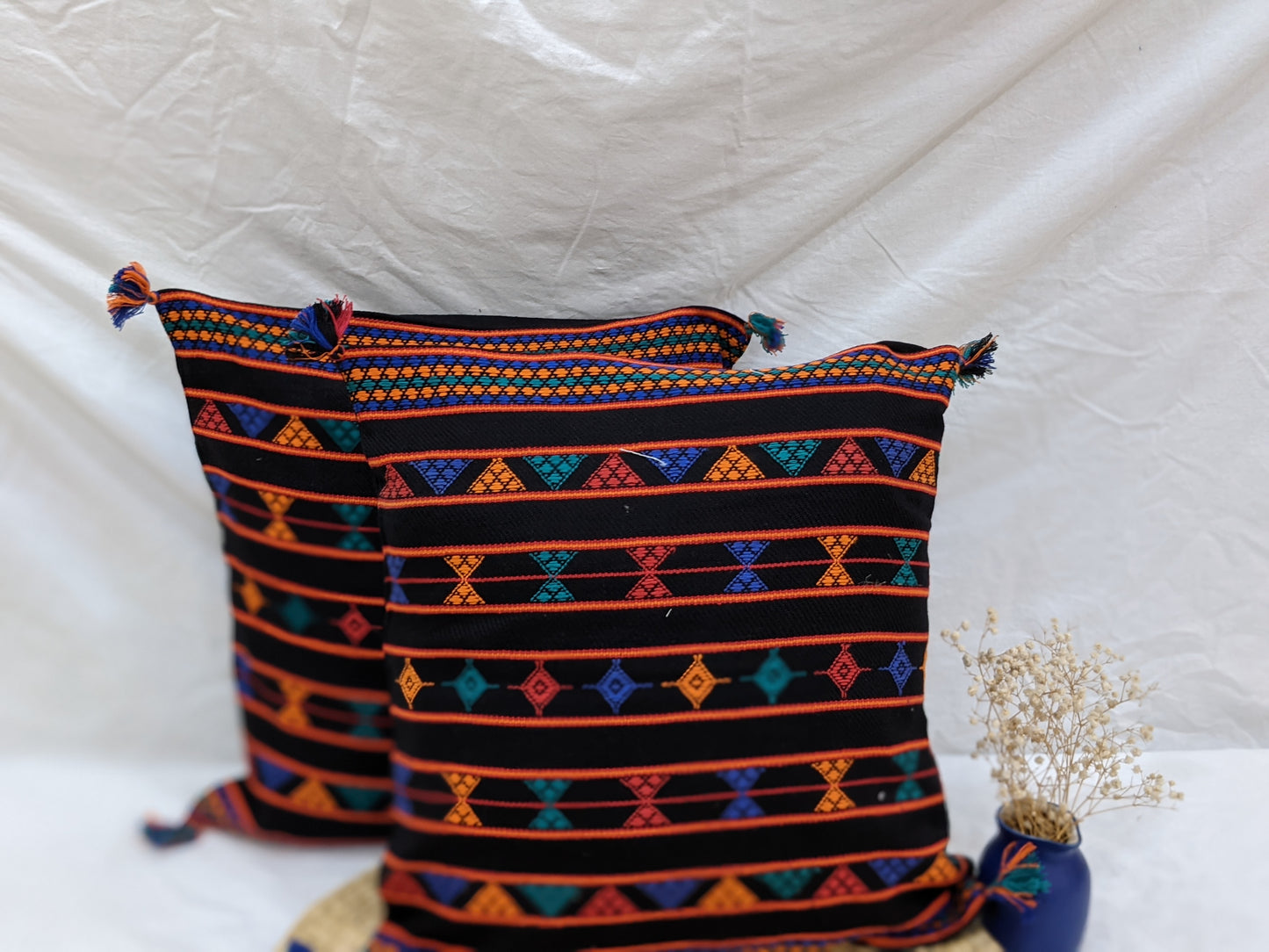 HANDLOOM COTTON CUSHION COVER