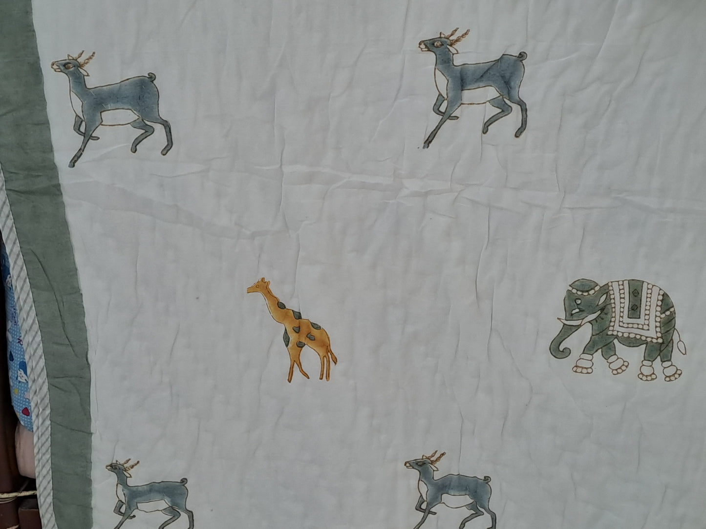 HANDBLOCK PRINTED REVERSIBLE COTTON KIDS (SINGLE) QUILT