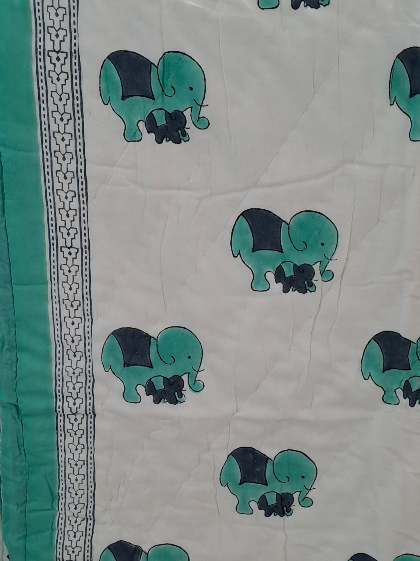 HANDBLOCK PRINTED REVERSIBLE COTTON KIDS (SINGLE) QUILT