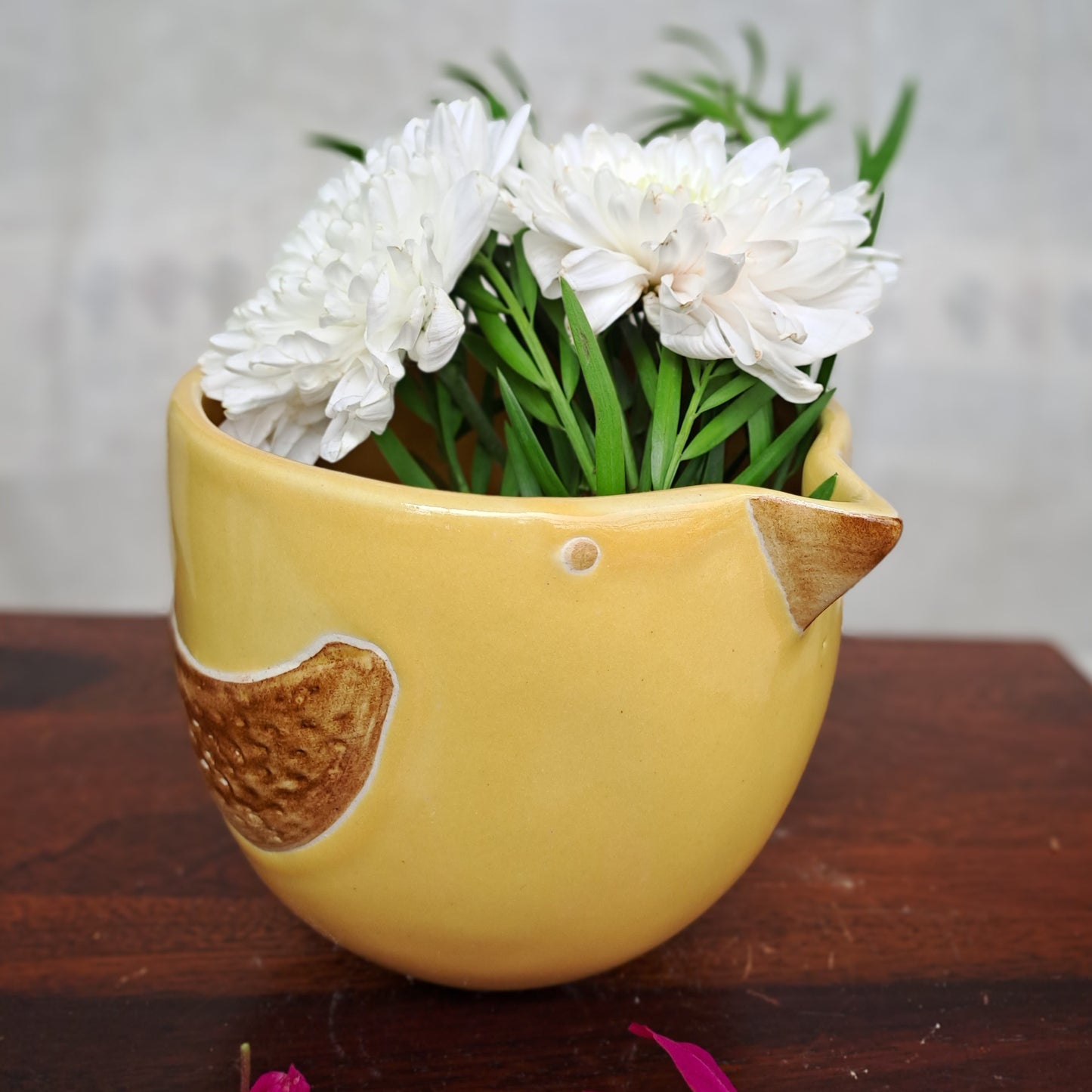CERAMIC YELLOW SMALL BIRD PLANTER