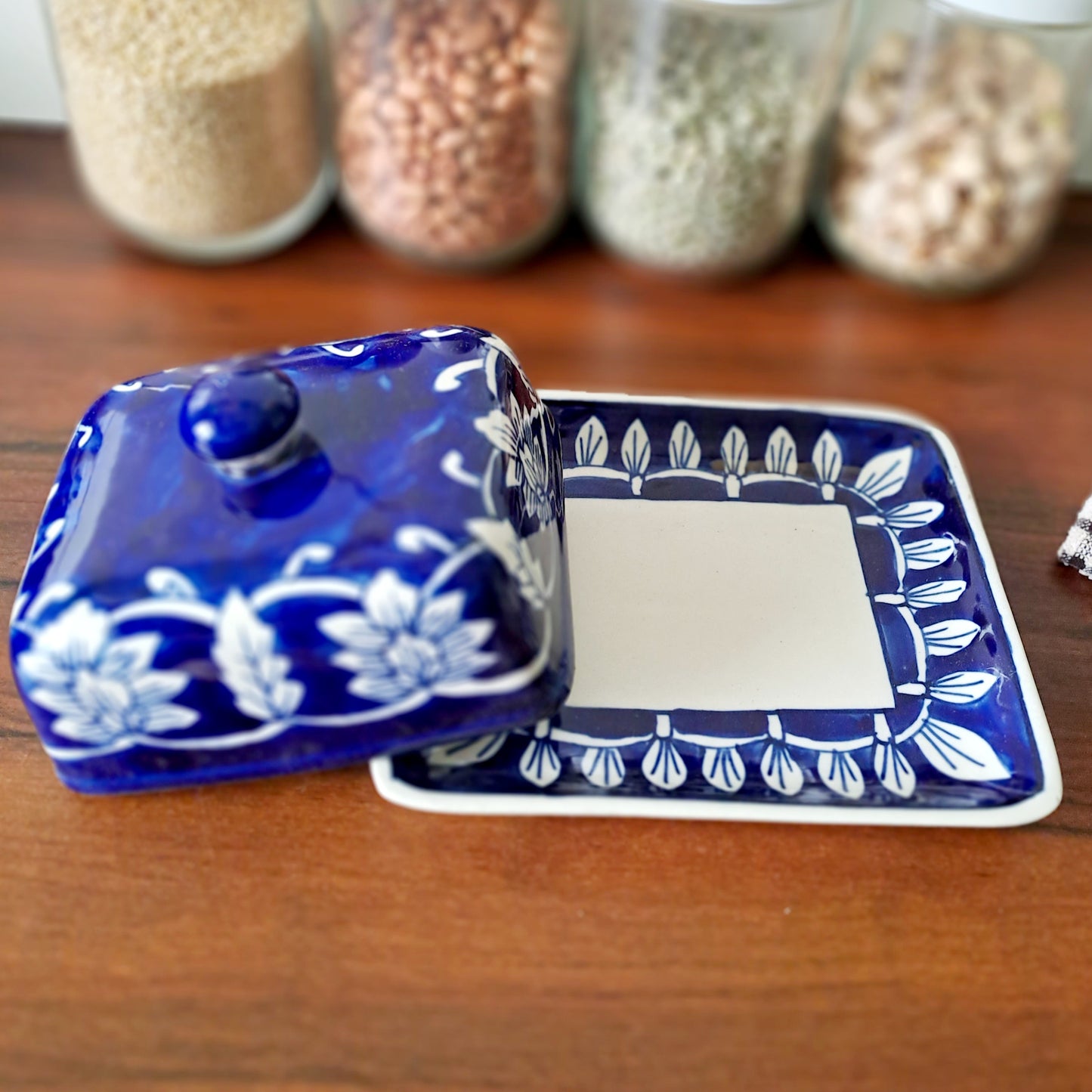 HAND PAINTED ROYAL BLUE CERAMIC / POTTERY BUTTER DISH