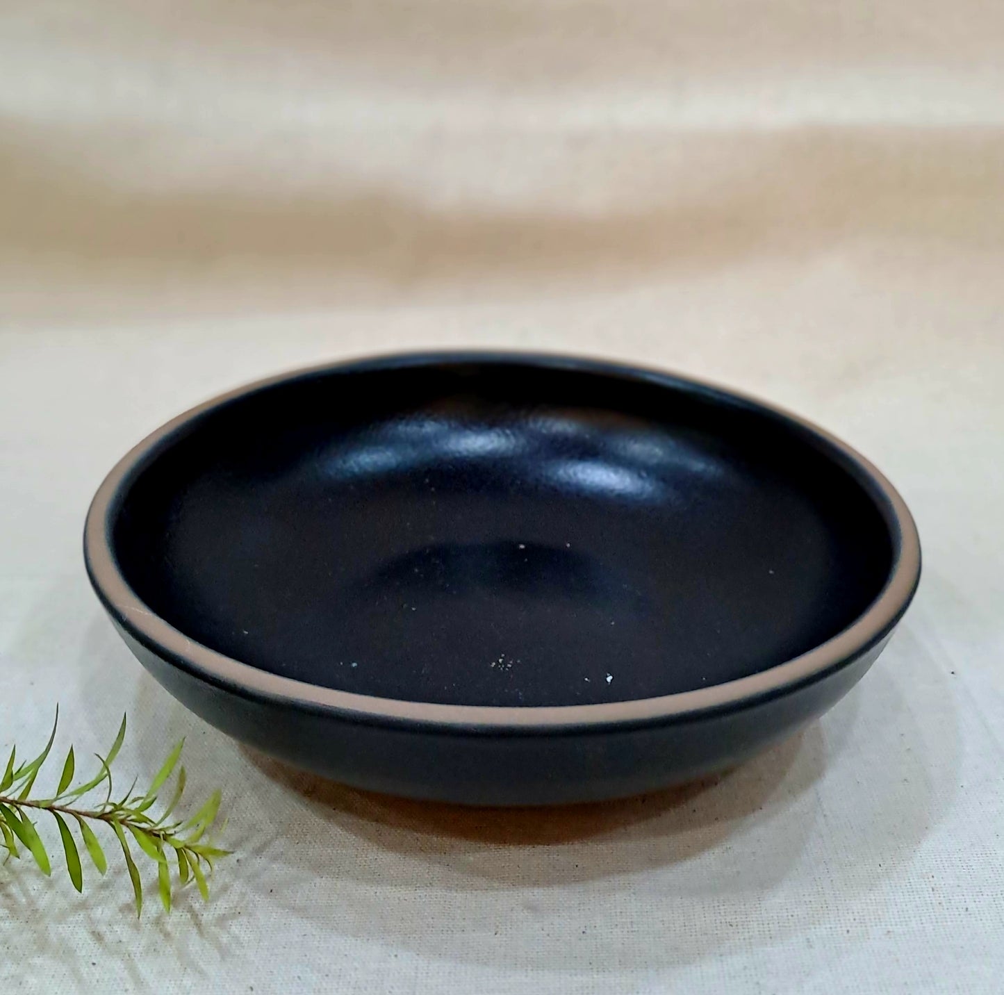 BLACK PLATTER, PASTA PLATE AND BOWL COMBO