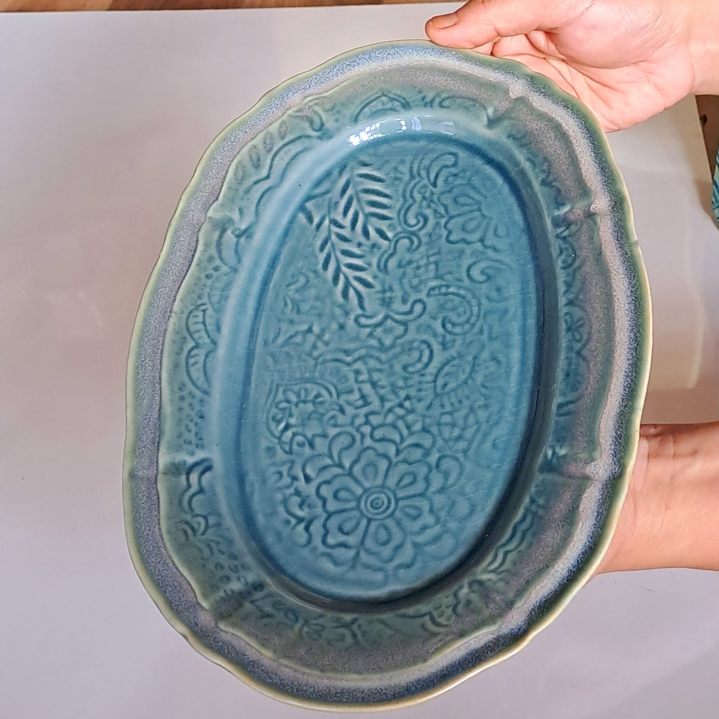 CERAMIC GREEN PLATTER