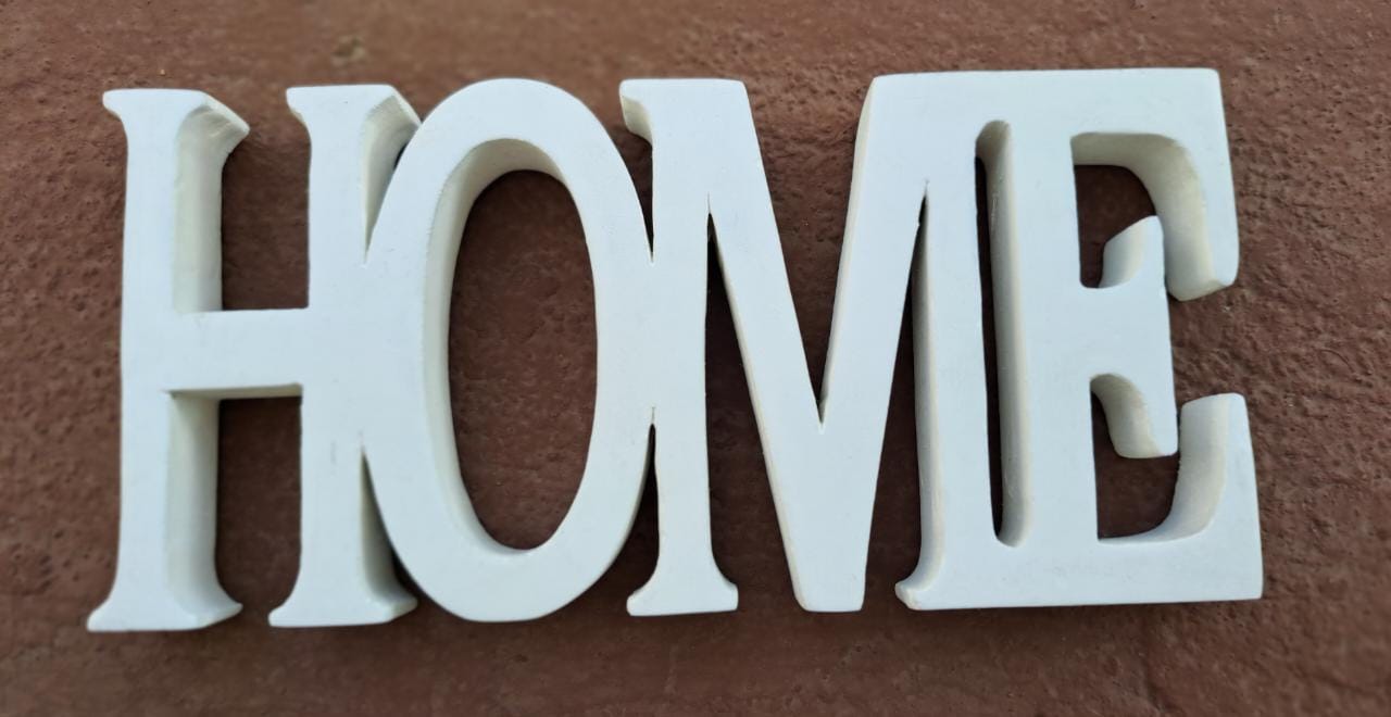SMALL HOME READY TO HOME DECOR ART