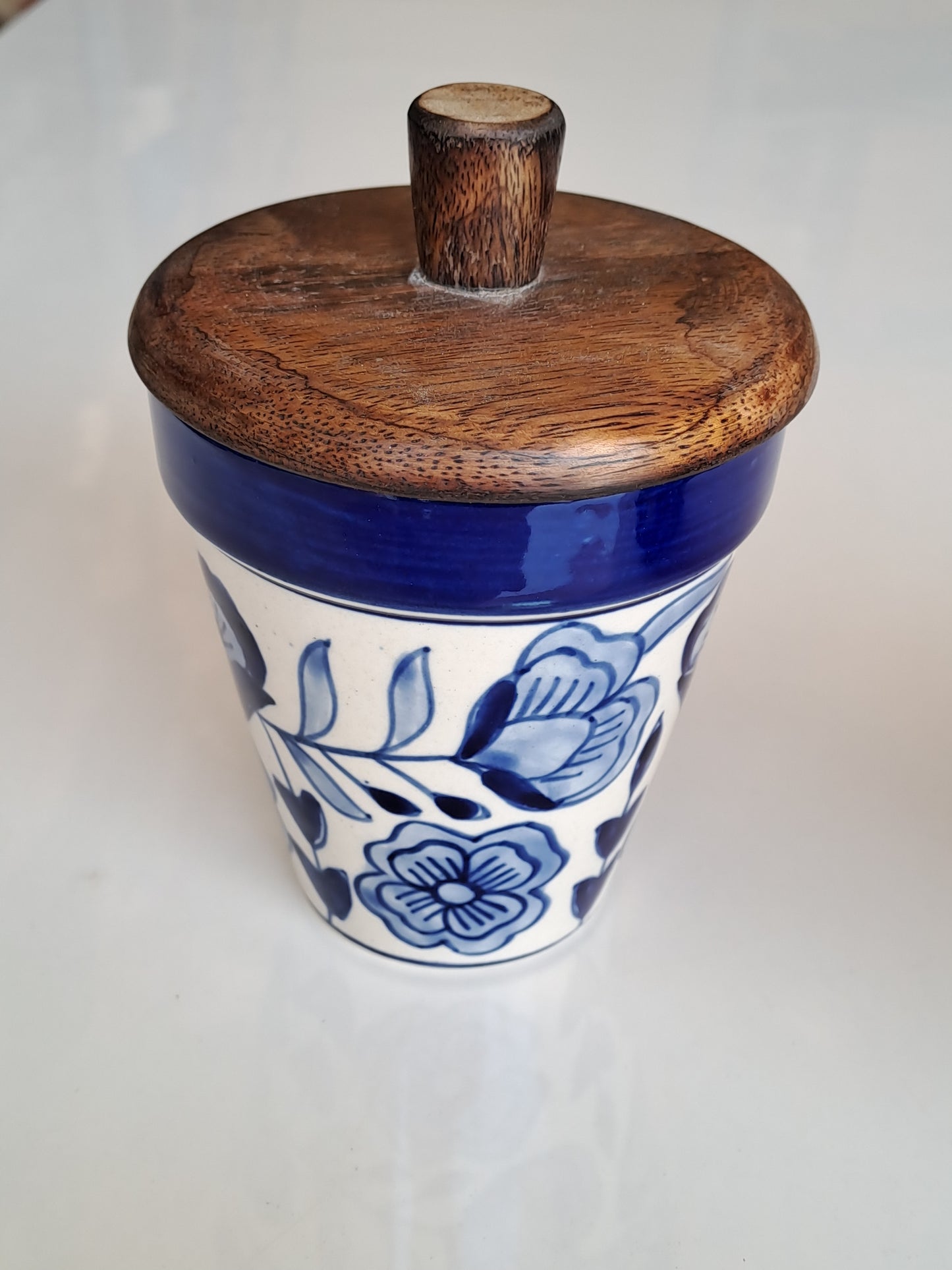 HANDPAINTED CERAMIC JAR SOYA WAX JAR CANDLE WITH WOODEN LID