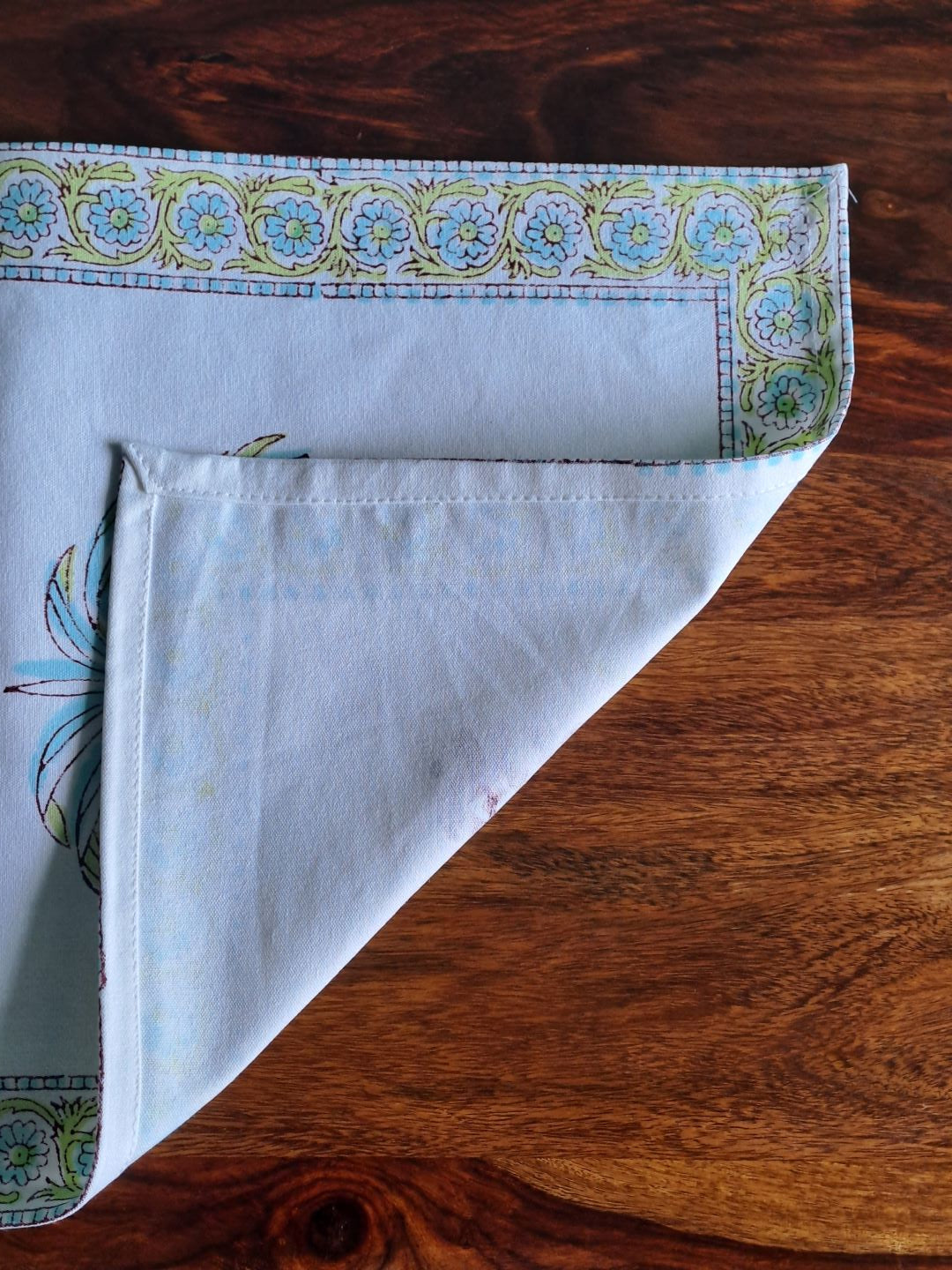 HANDBLOCK PRINT TABLE RUNNER