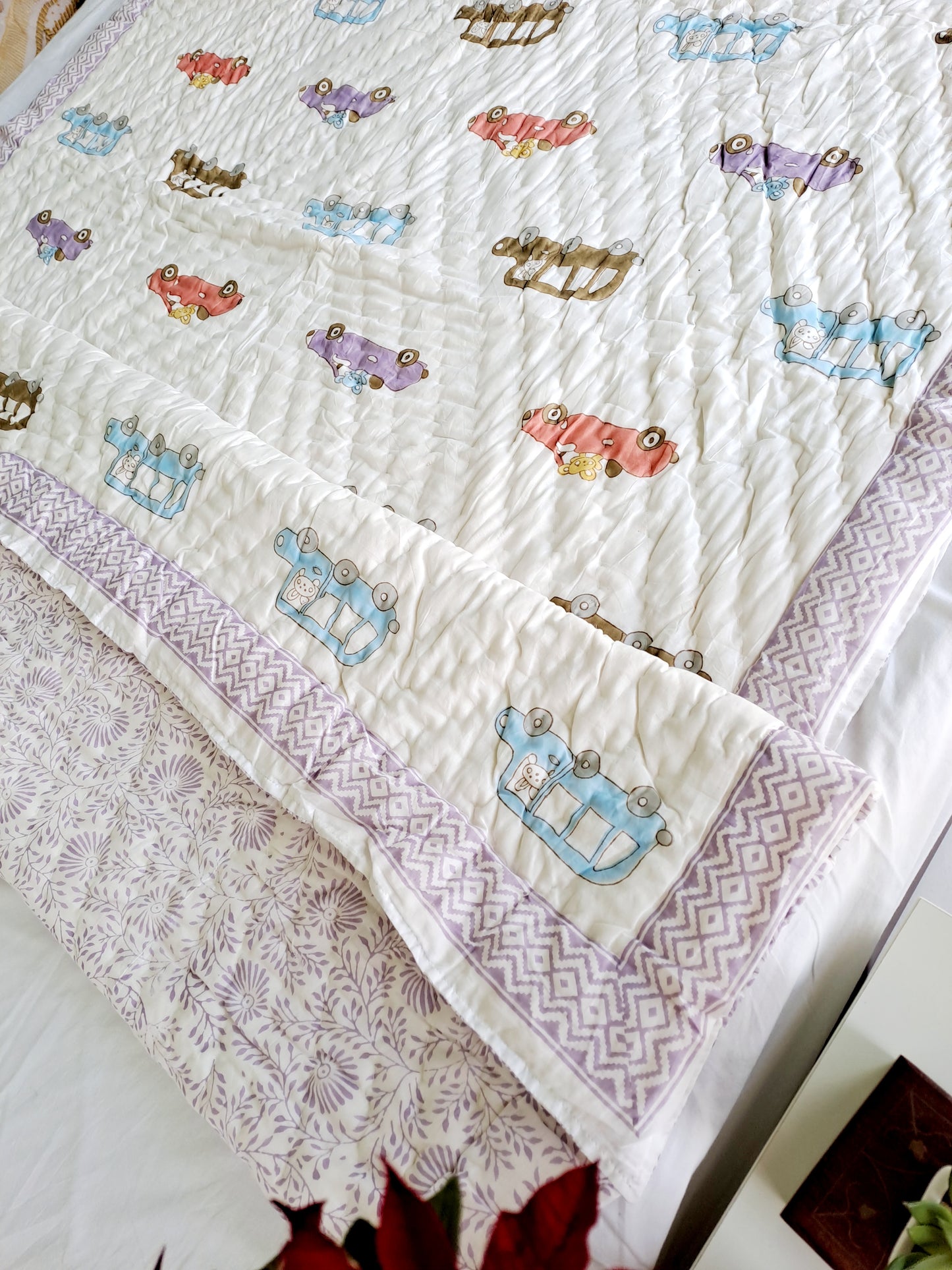 HANDBLOCK PRINTED REVERSIBLE COTTON KIDS (SINGLE) QUILT