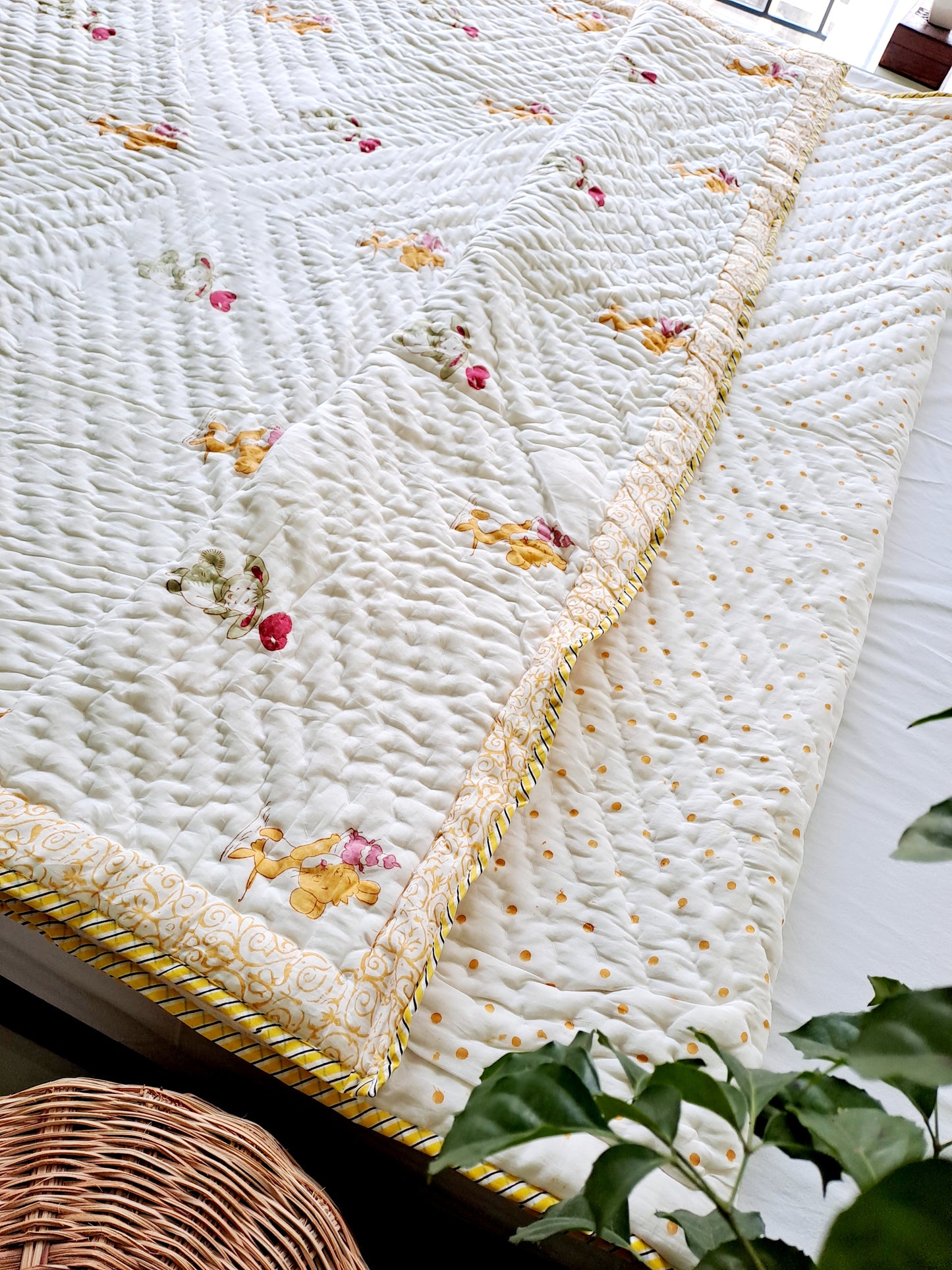 HANDBLOCK PRINTED REVERSIBLE COTTON KIDS (SINGLE) QUILT