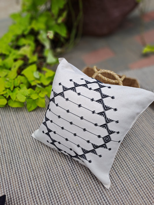 HANDLOOM COTTON CUSHION COVER