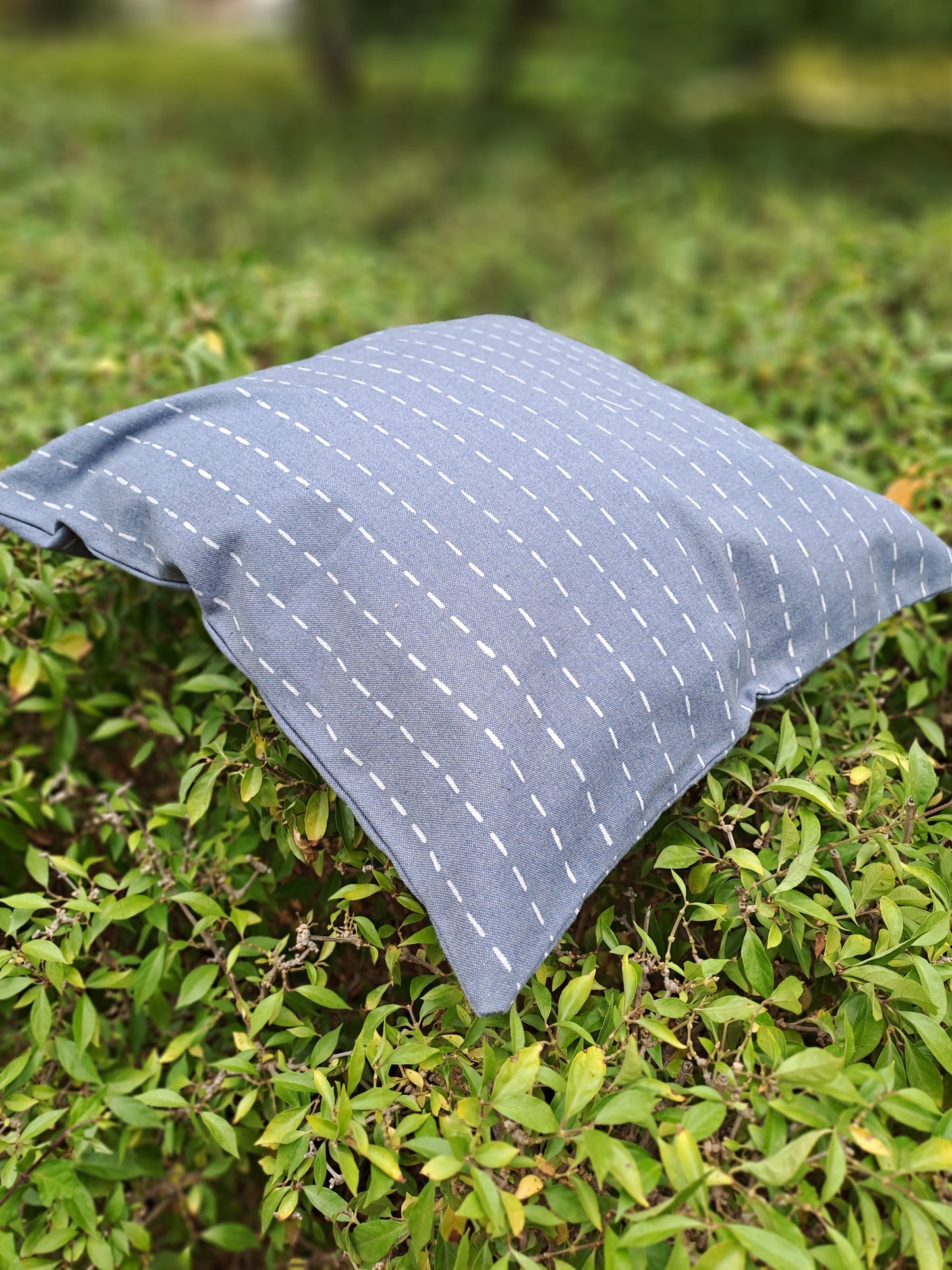 HANDLOOM COTTON CUSHION COVER (Set of 2)