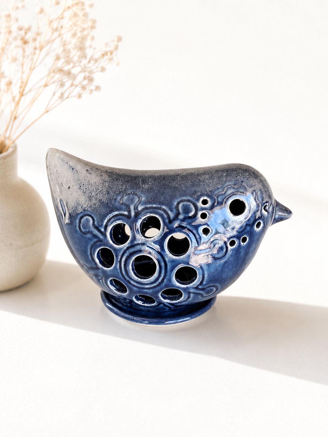 BIRD SHAPE T-LIGHT HOLDER (17 cm x 10 cm x 10 cm)