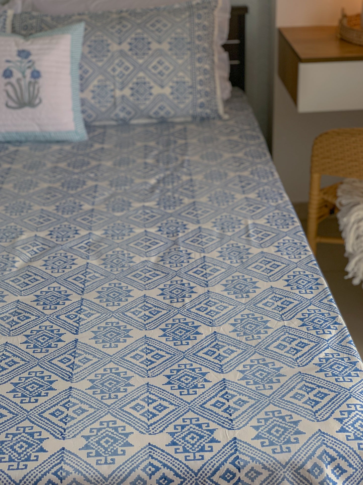 HANDBLOCK PRINT BEDSHEET