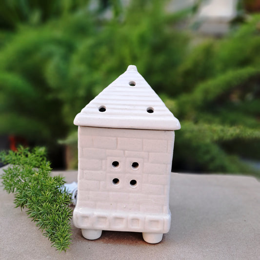 CERAMIC HUT SHAPED ELECTRIC DIFFUSER