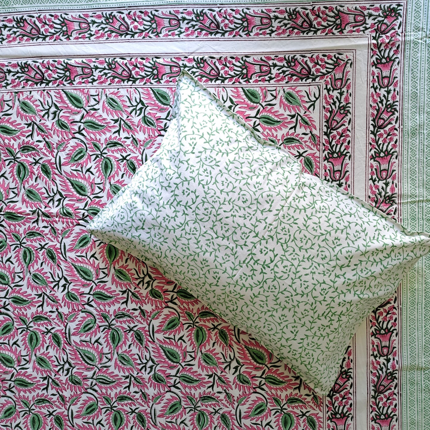 100%  COTTON HAND BLOCK PRINT DOUBLE BEDSHEET