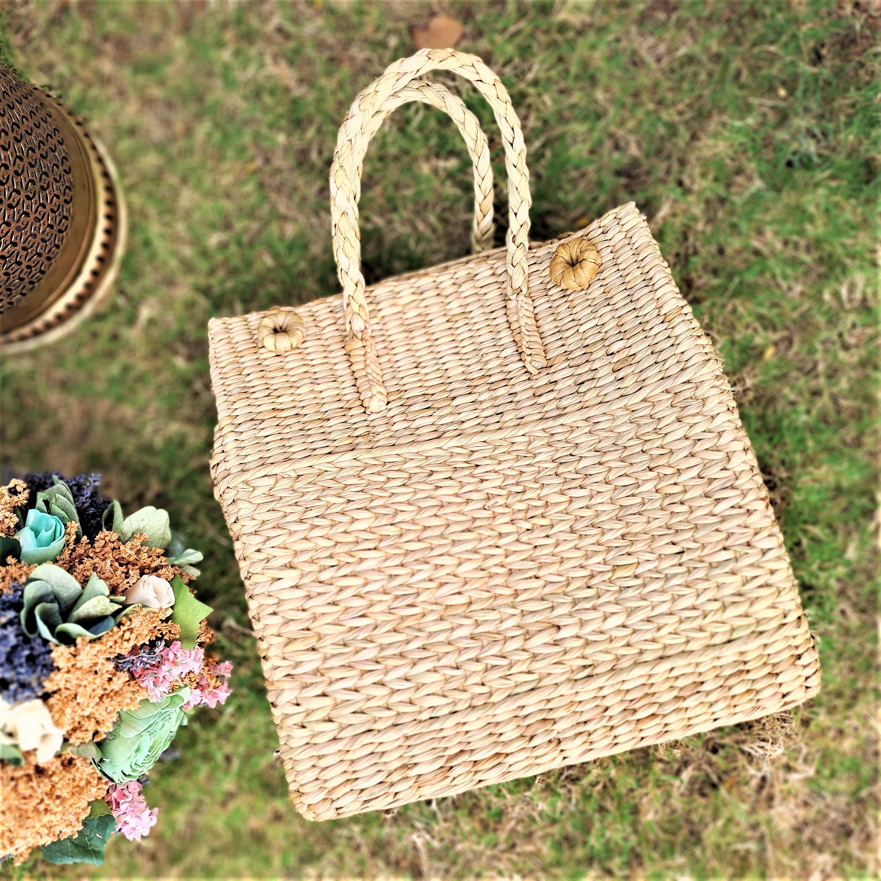 ARTS of INDIA | Sustainable & Fair Trade Bags: Unique Handcrafted Kauna  Grass Mila Bag | Sustainable Livelihood